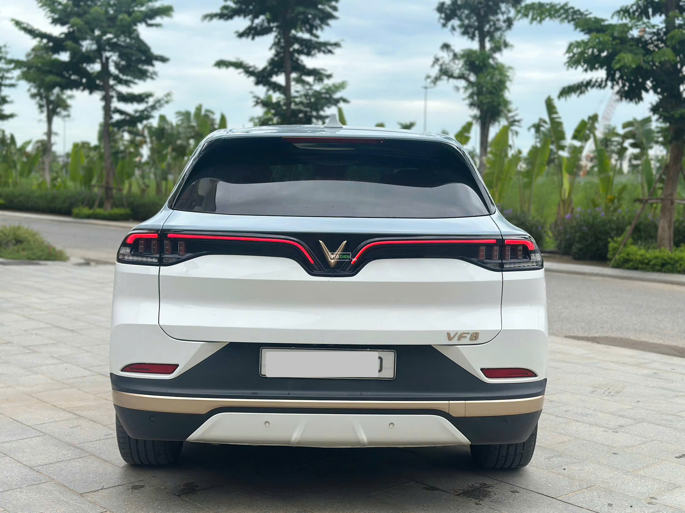 VinFast VF8 2023 Plus cũ - 80000 km4