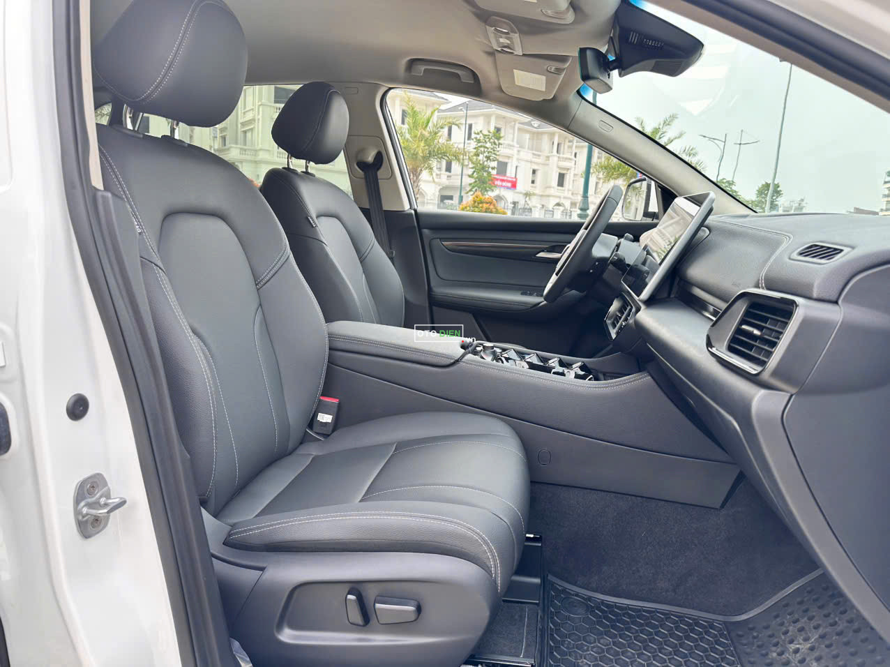 VinFast VF8 2026 Eco - 3500 km6