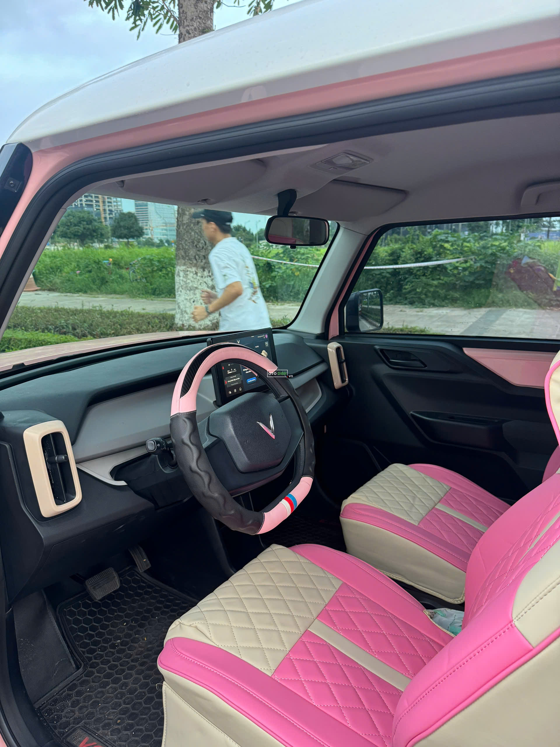 VinFast VF3 2025 mua pin - 5000 km8