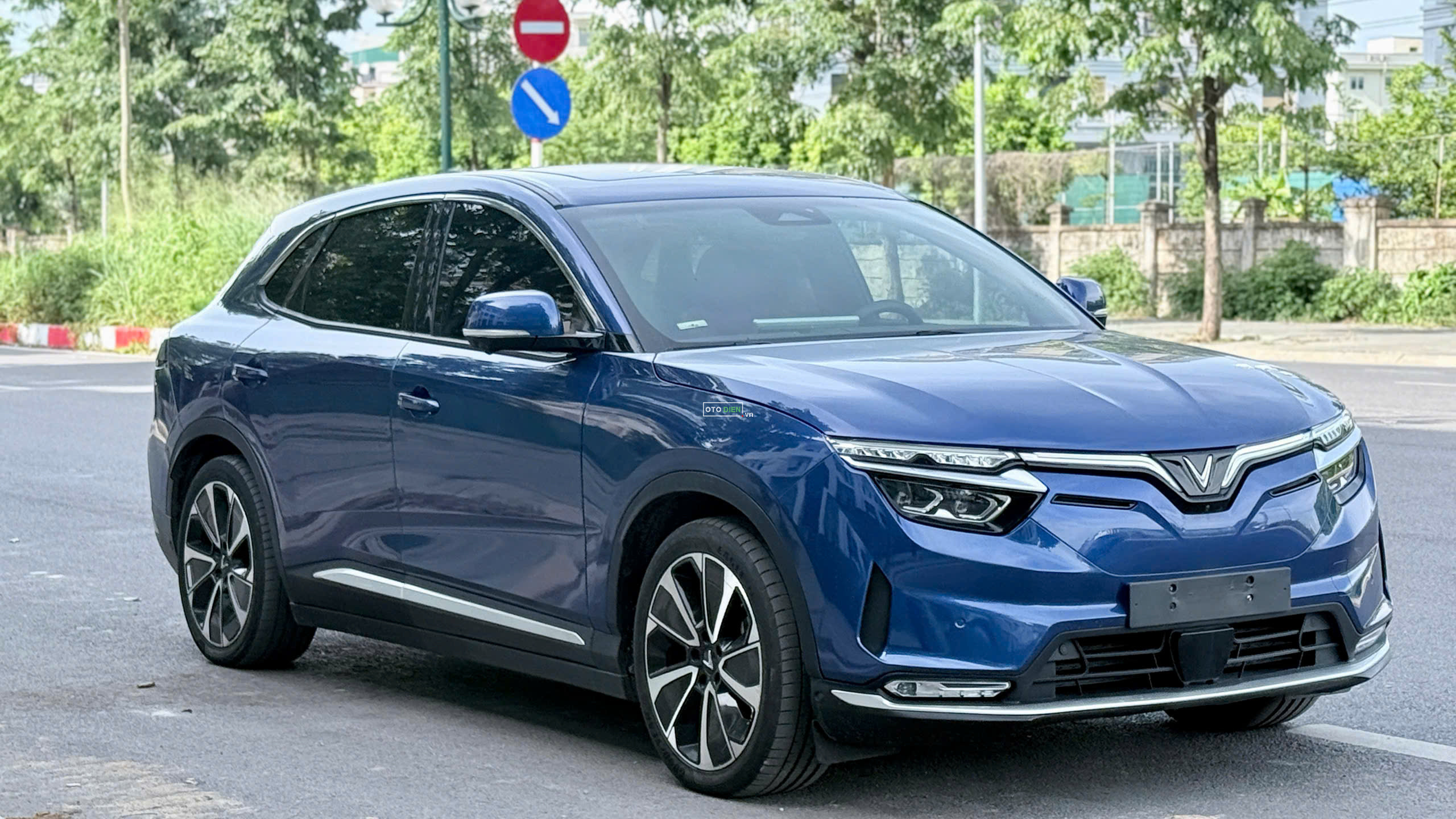VinFast VF8 2023 Plus - 79000 km0