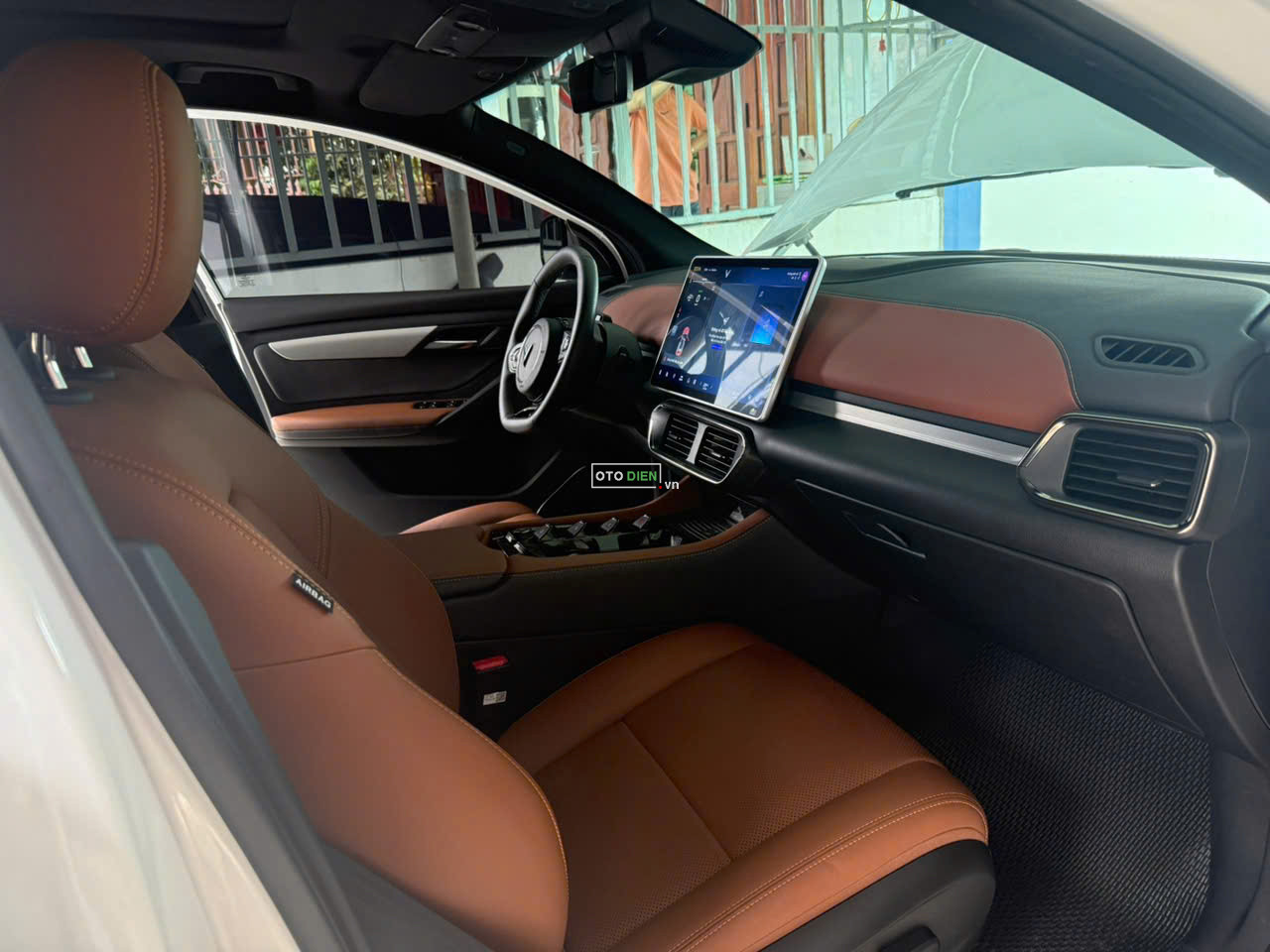 VinFast VF8 2025 Lux Plus - 16000 km4