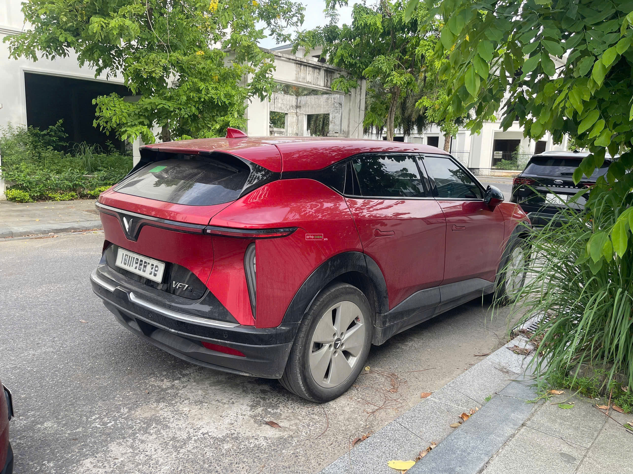 VinFast VF7 2024 Eco cũ - 36000 km3