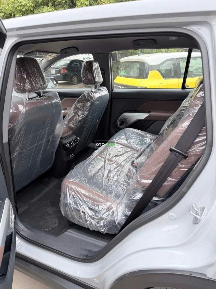 🚗 VinFast VF MPV 7 Mới – Ưu Đãi Đến 14% Tháng 063