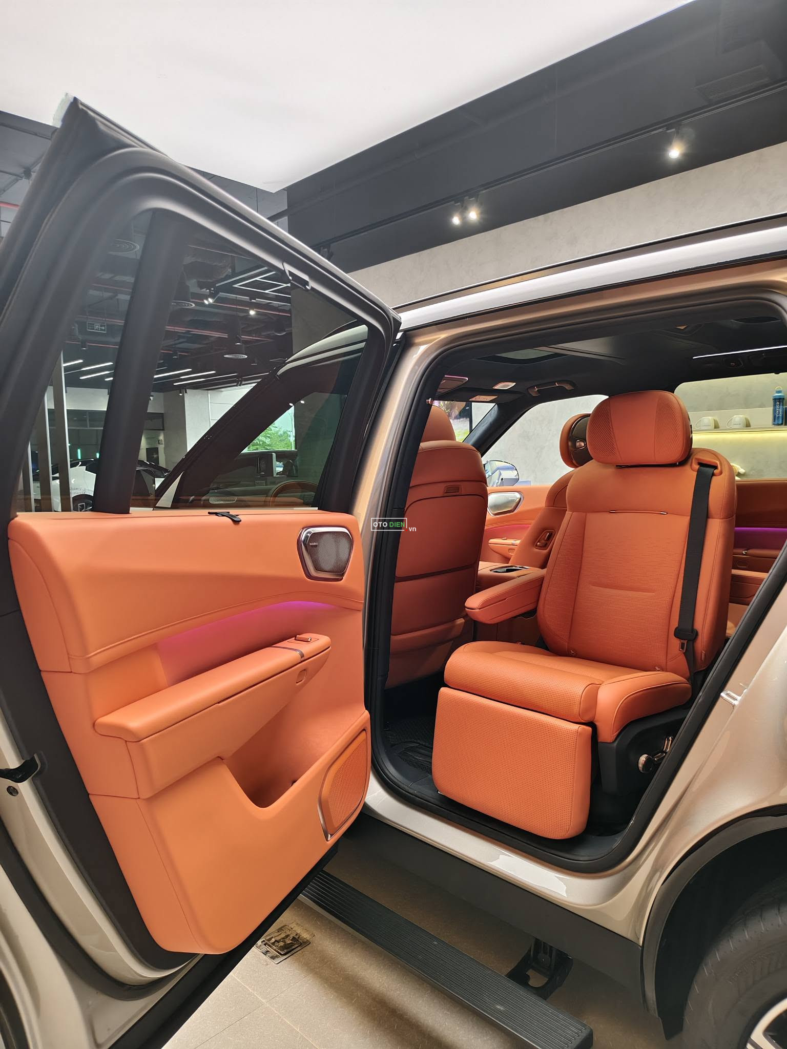 🔥 LYNK & CO 900 – SUV FLAGSHIP DẪN ĐẦU1