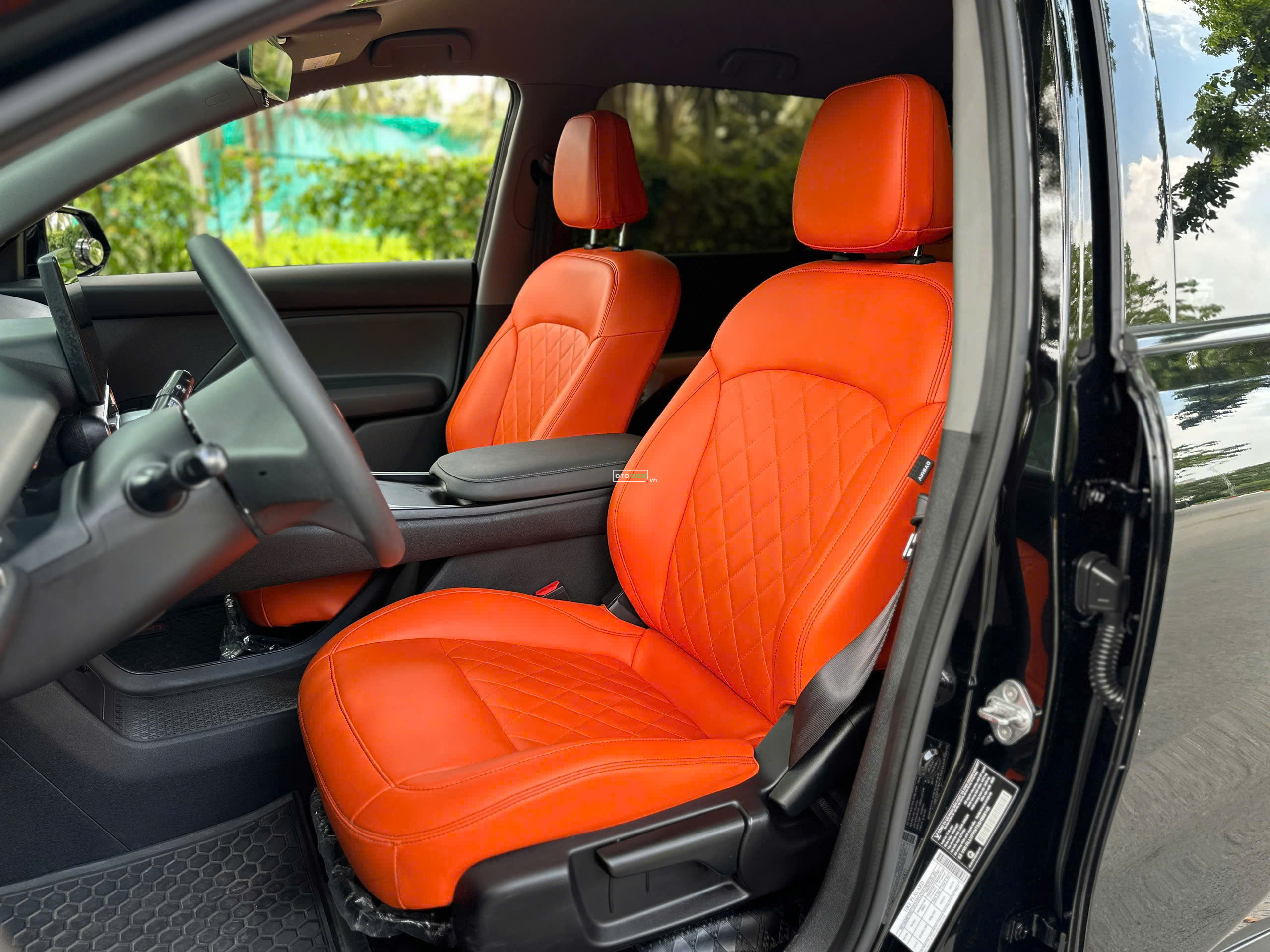 VinFast Limo Green 2025 - 11000 km5