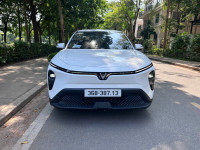 VinFast Limo Green 2026 MÀU TRẮNG - 4000 km