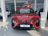 Vinfast Vf 7 mới 2026 khuyến mãi lớn