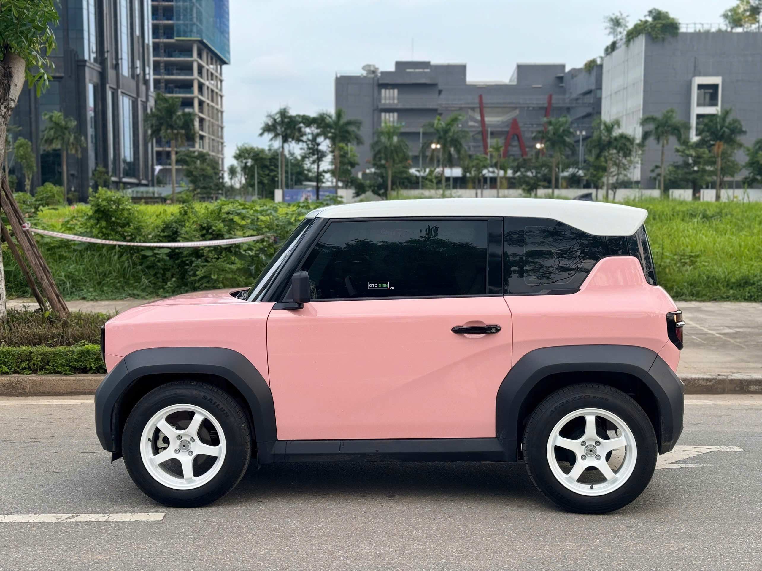 VinFast VF3 2025 mua pin - 5000 km1