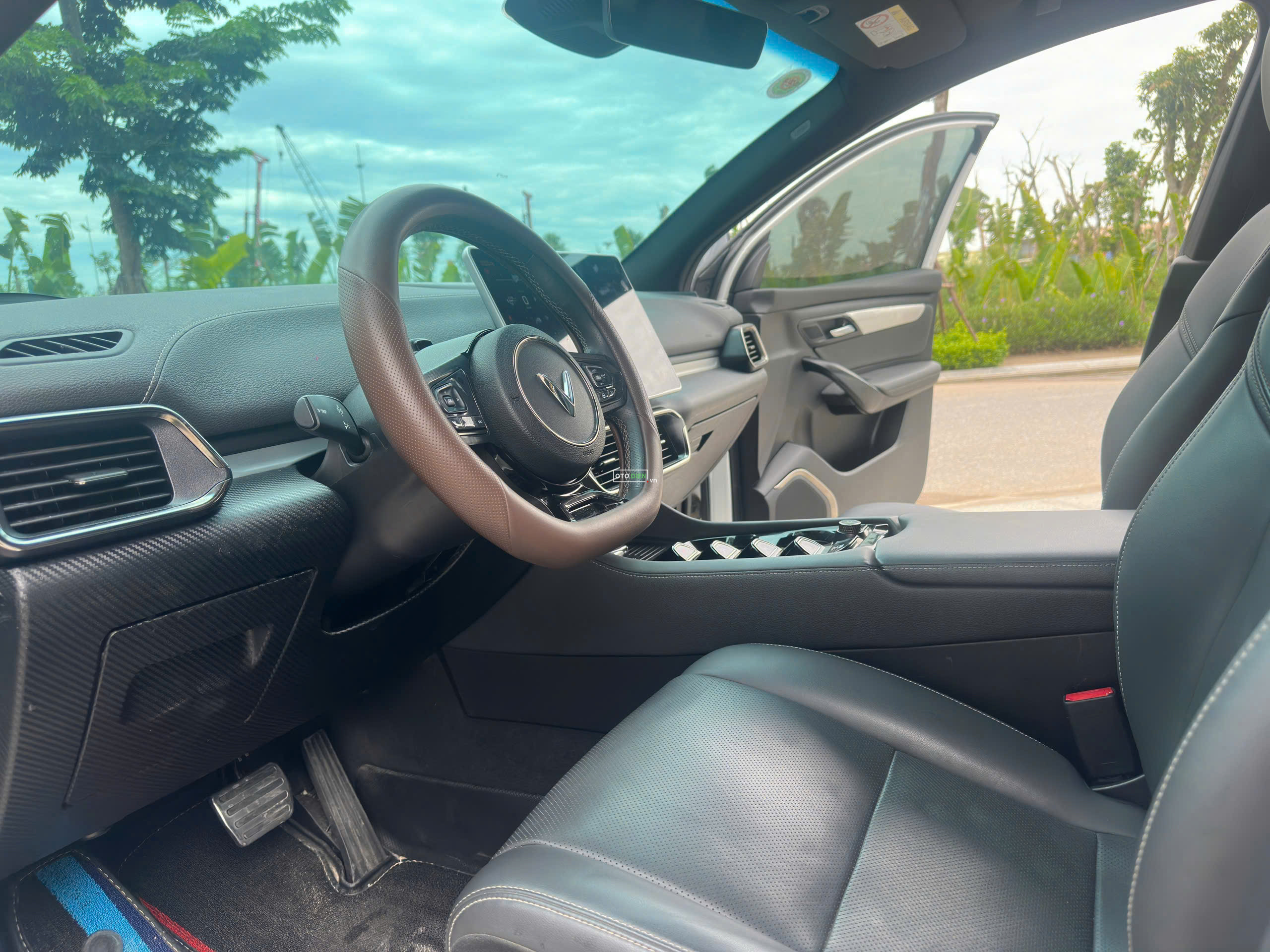 VinFast VF8 2023 Plus cũ - 80000 km6