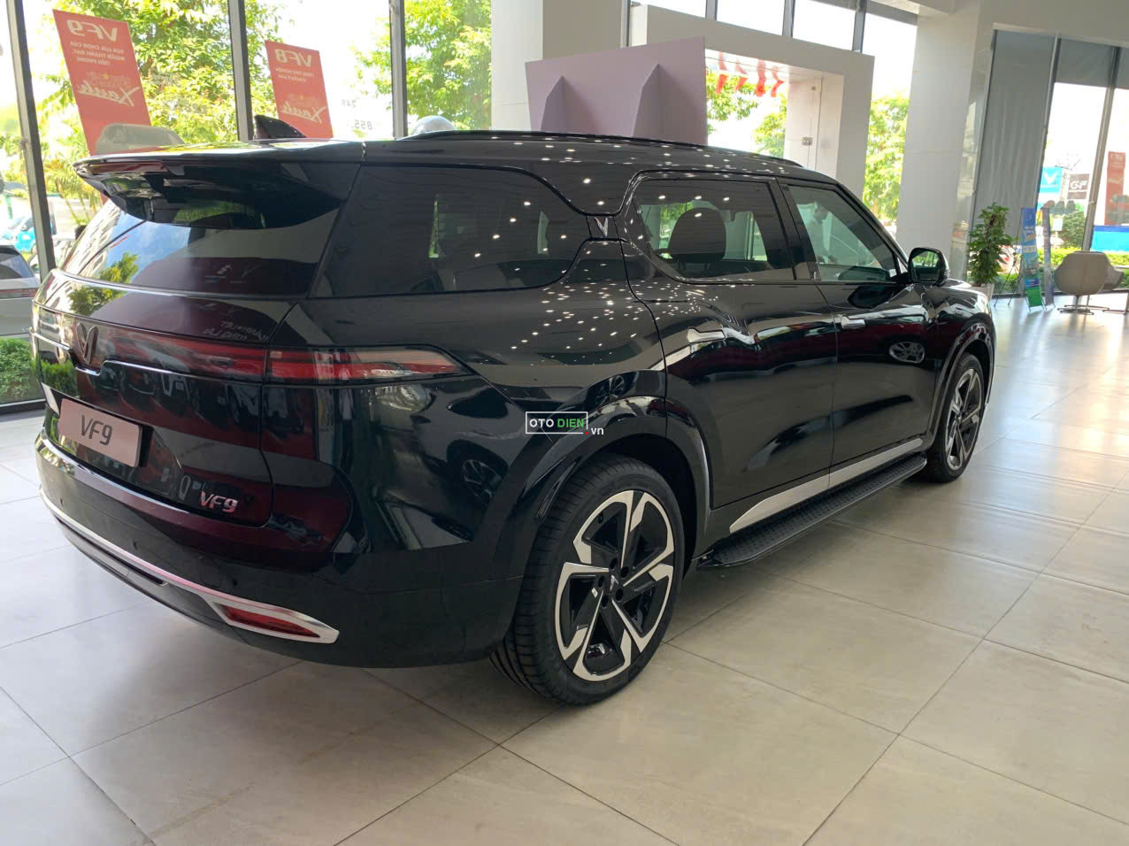 🚗 VF9 PLUS MỚI 100% – ƯU ĐÃI LÊN ĐẾN 12% GIÁ XE2