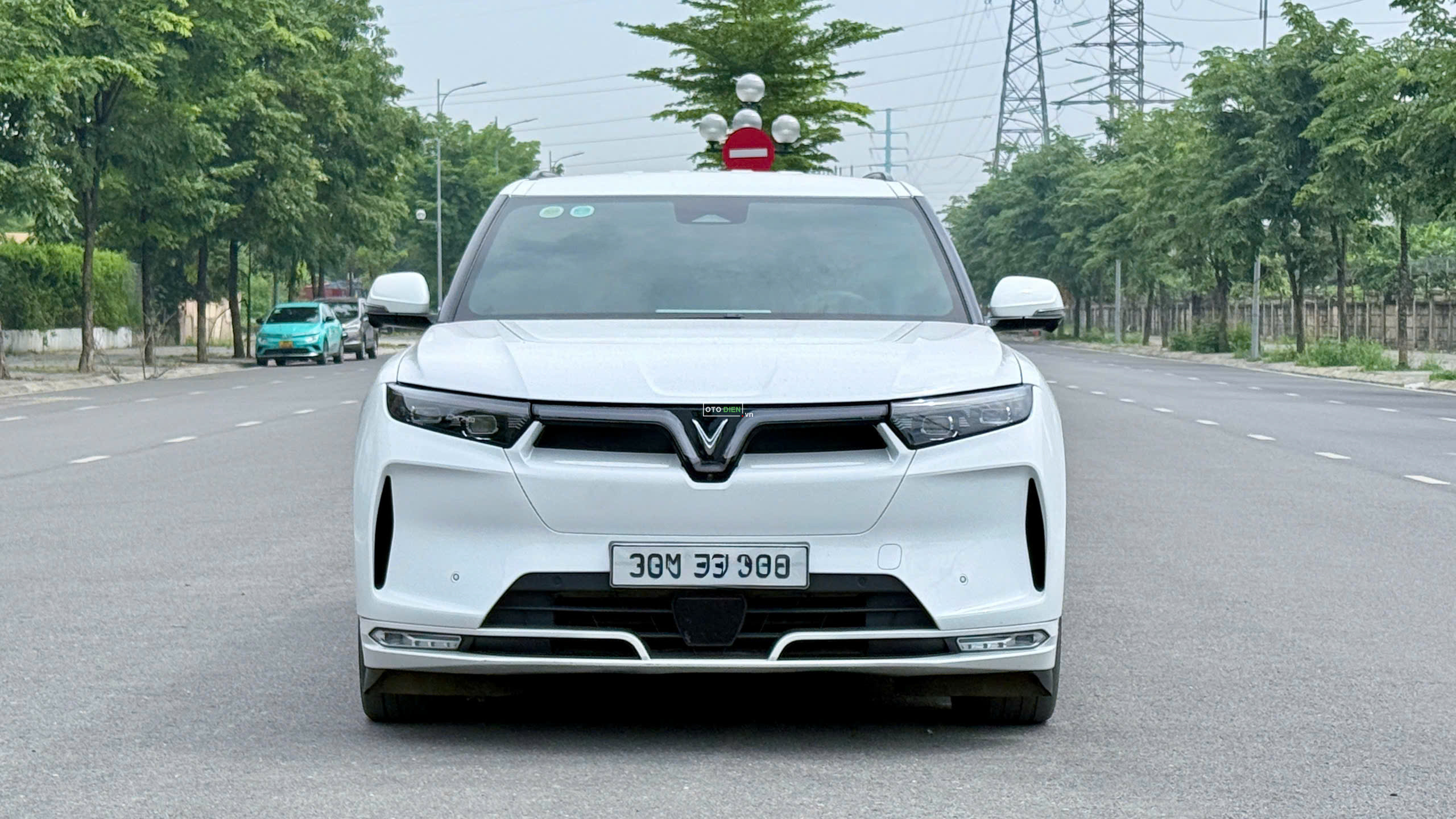 VinFast VF9 2025 Plus - 70000 km0