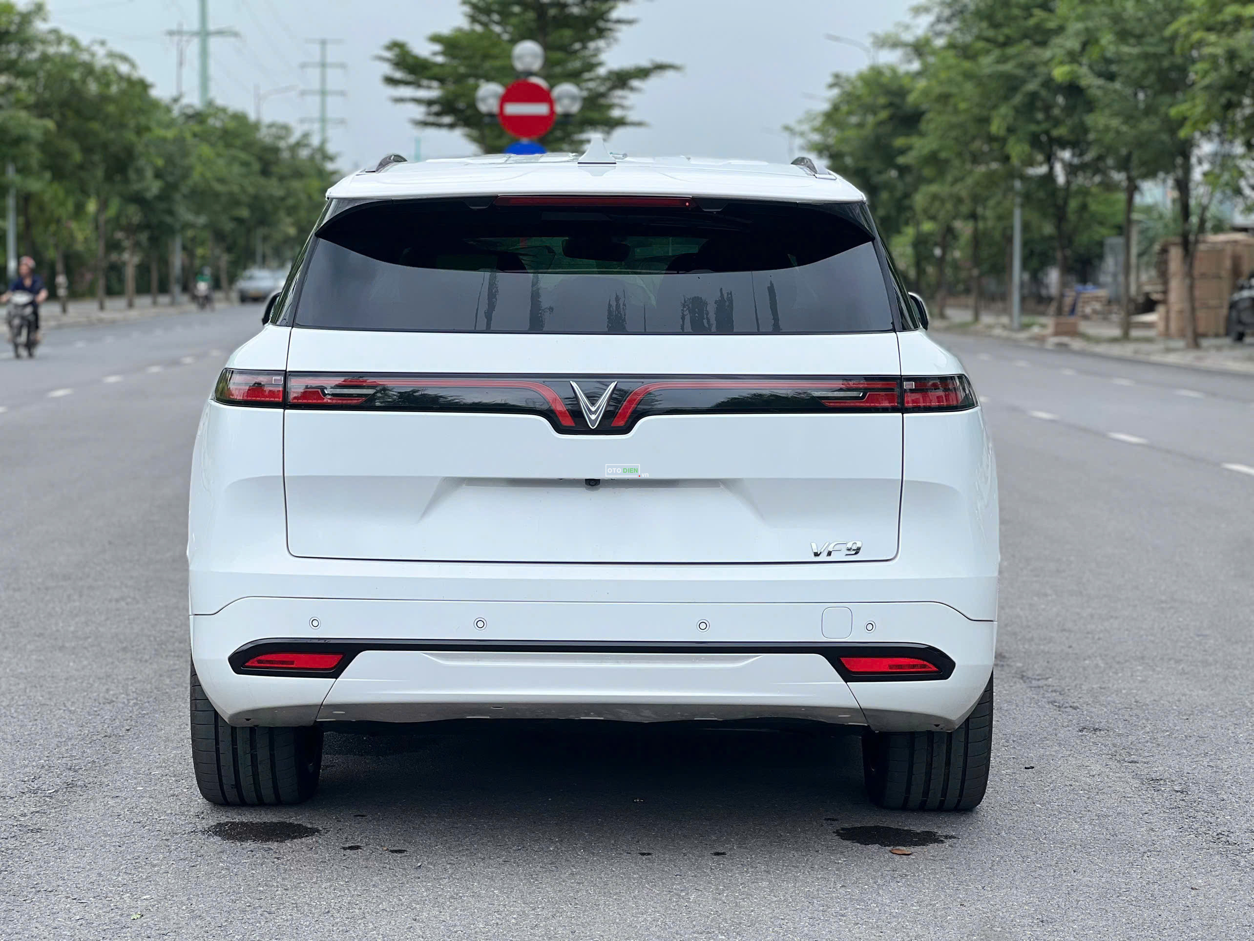 🚗 VINFAST VF 9 NEW 100% – SUV ĐIỆN HẠNG SANG, SẴN XE GIAO NGAY5