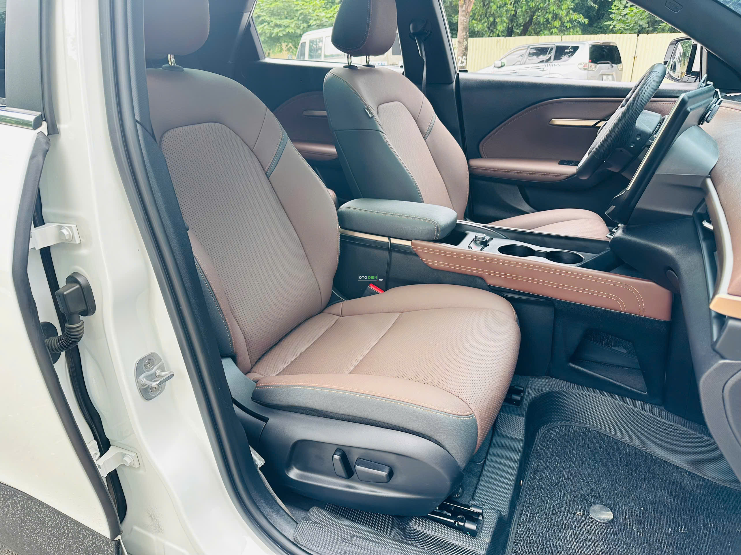 VinFast VF6 2025 Plus - 28000 km7