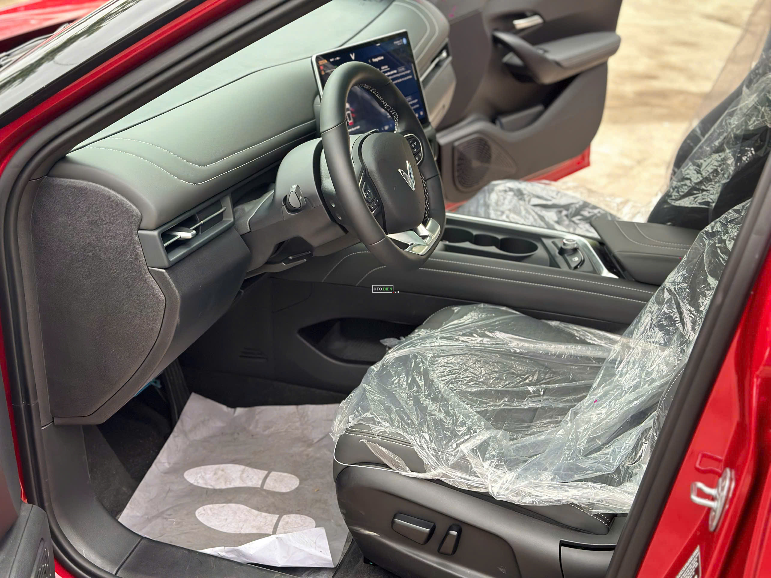 🚗 VINFAST VF 7 NEW 100% – SUV ĐIỆN THỂ THAO, CÔNG NGHỆ DẪN ĐẦU, SẴN SÀNG BÀN GIAO5