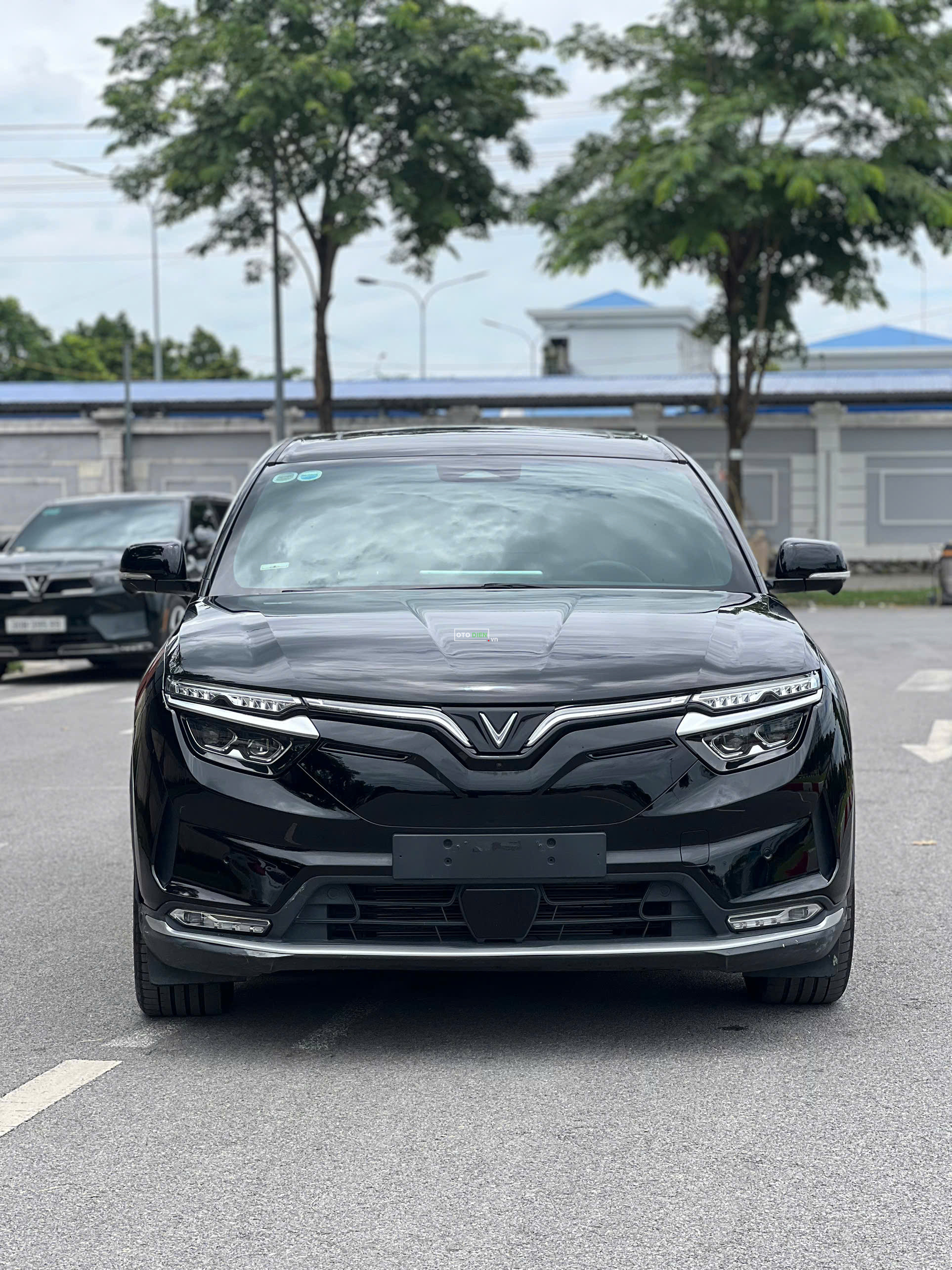 VinFast VF8 2023 Plus - 61000 km0