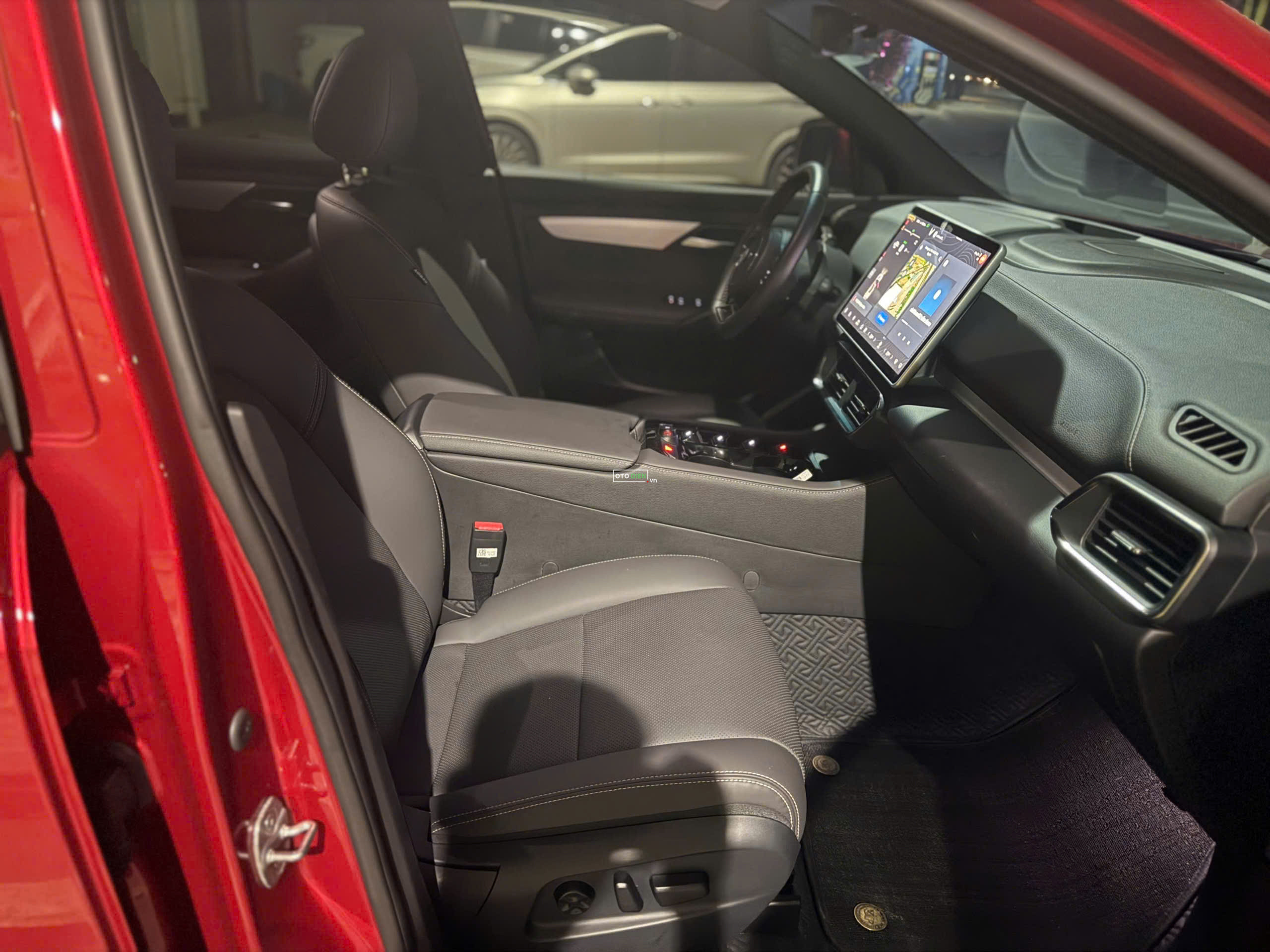 VinFast VF8 2026 Plus - 12000 km8