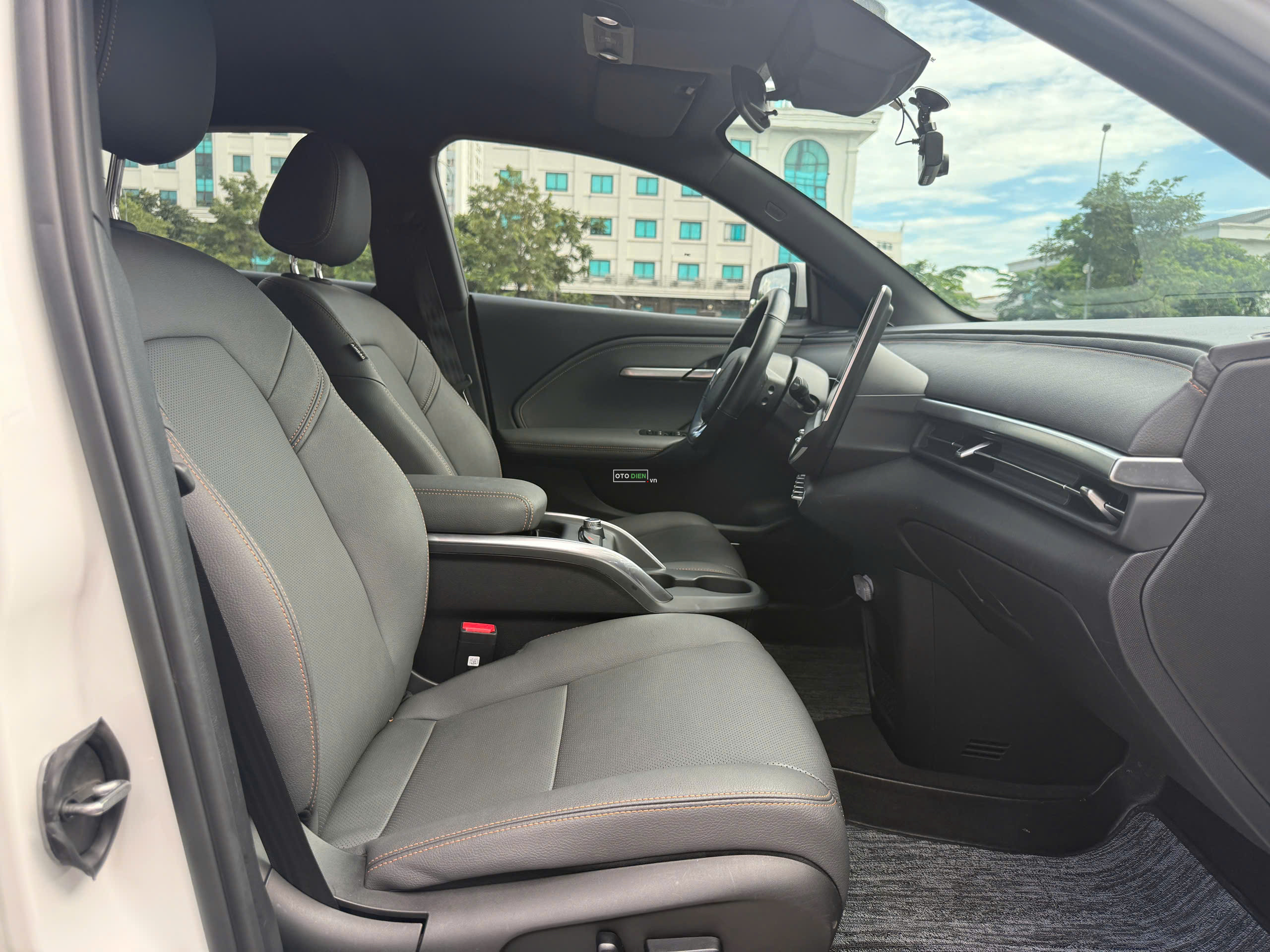 VinFast VF6 2024 Plus - 49000 km5