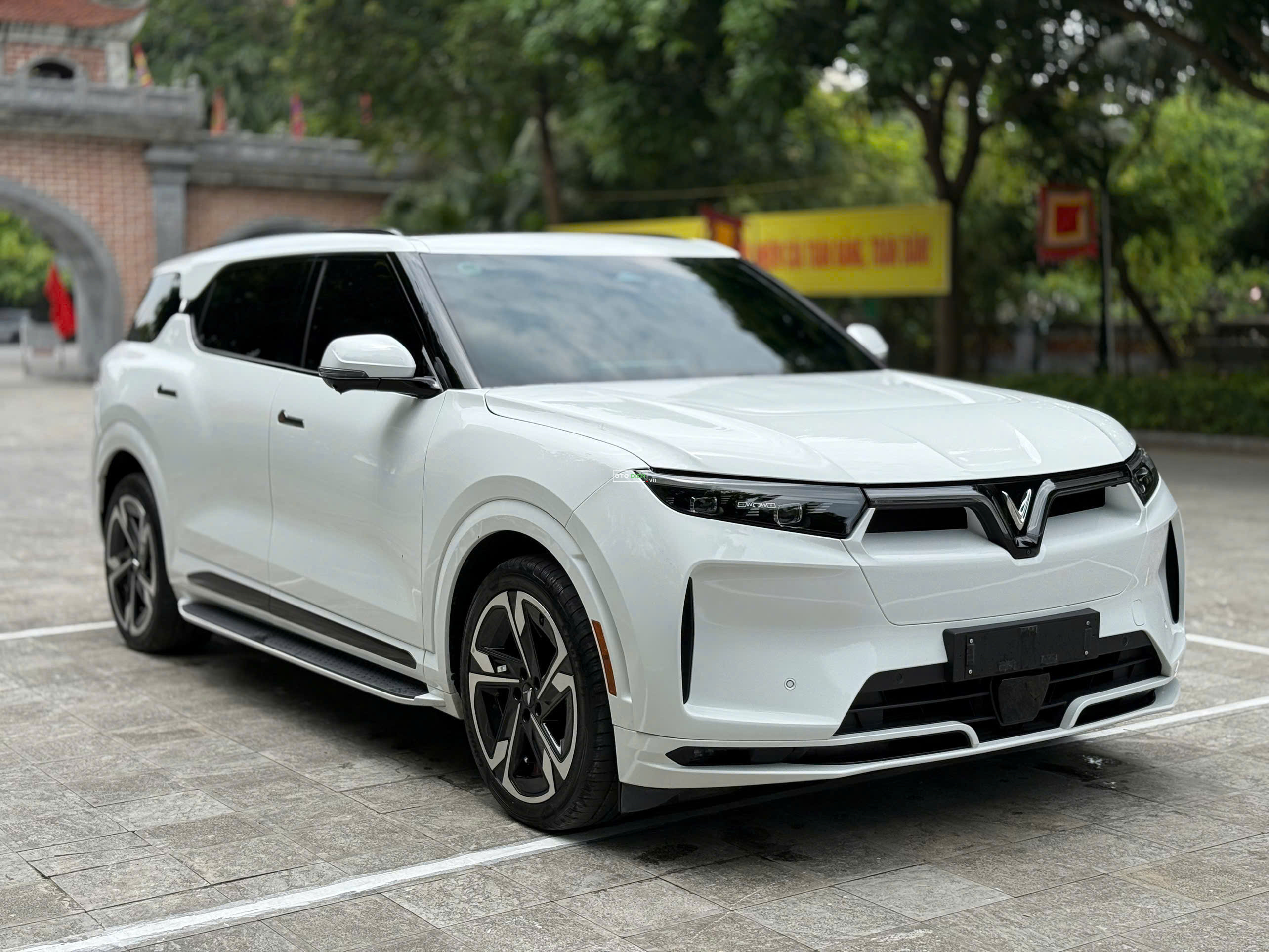 VinFast VF9 2026 Plus - 4000 km2