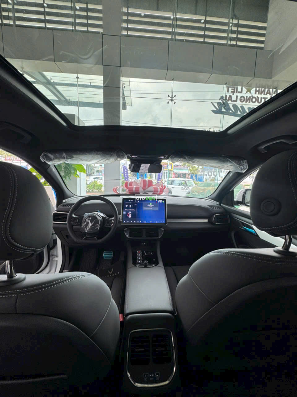 🚗 VINFAST VF 8 NEW 100% – GIÁ TỐT, SẴN XE GIAO NGAY3