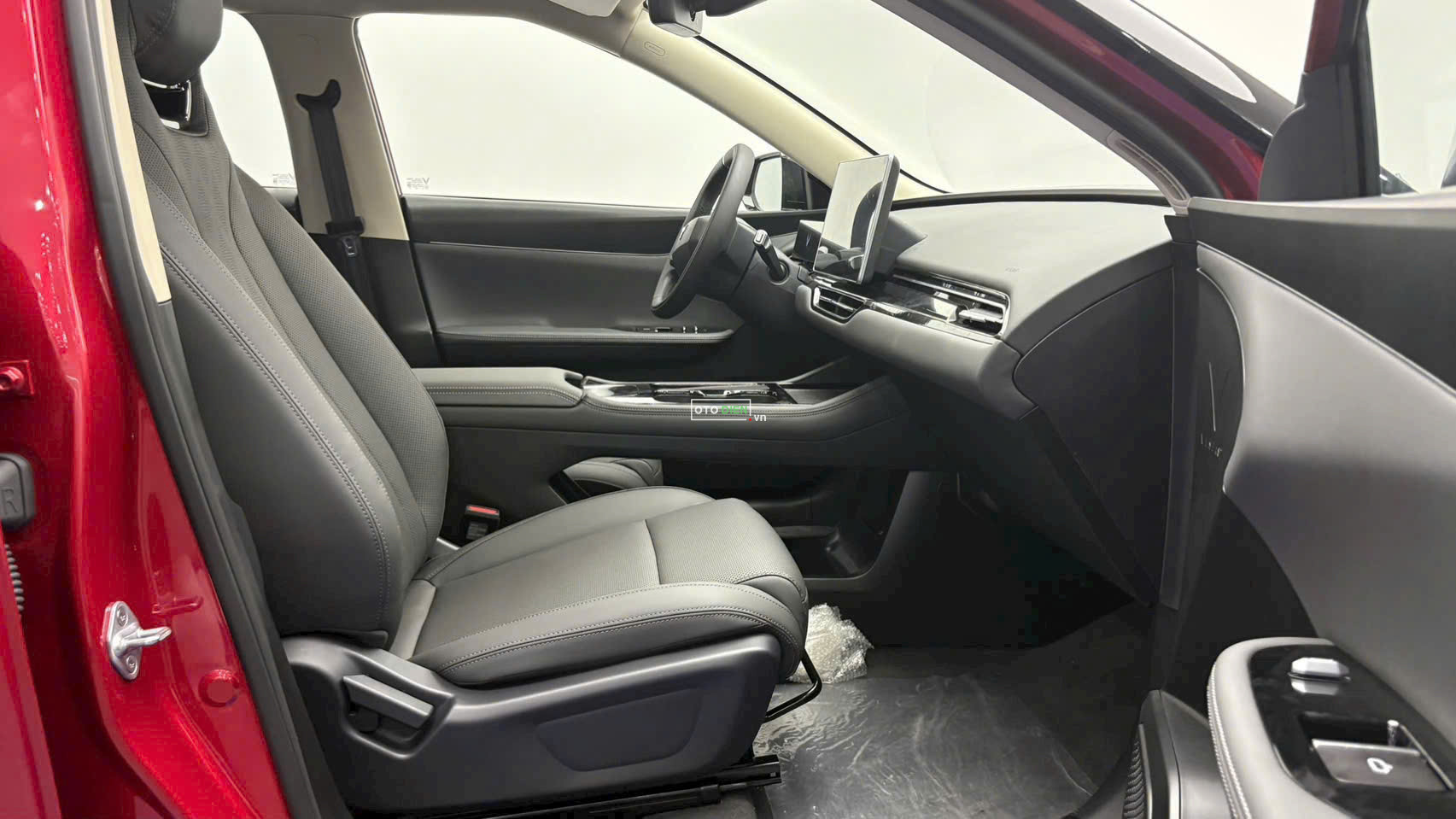 🚗 VINFAST VF 8 ALL NEW 100% – SUV ĐIỆN CAO CẤP, THIẾT KẾ MỚI, SẴN XE GIAO NGAY9