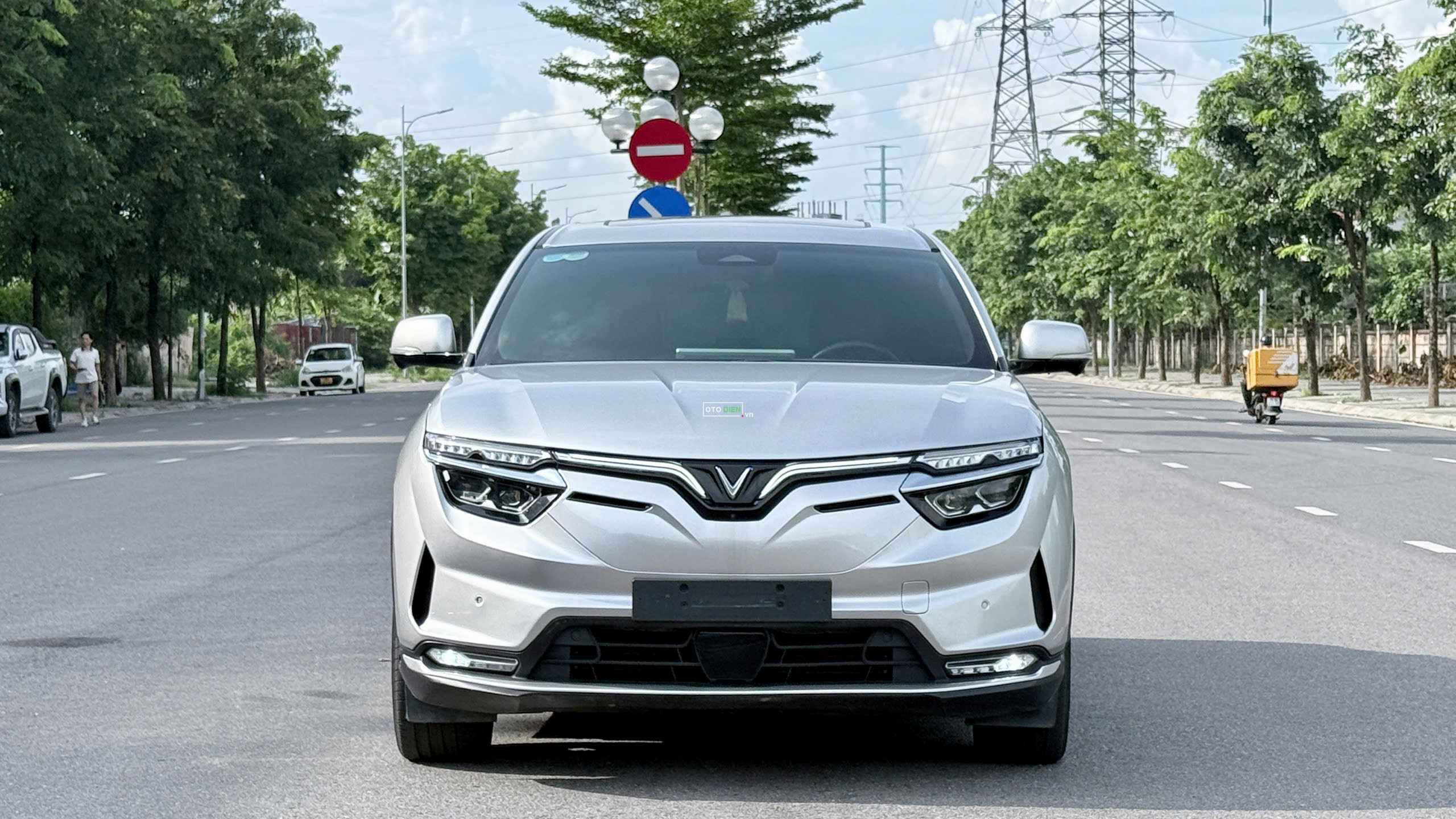 VinFast VF8 2023 Plus - 53000 km1