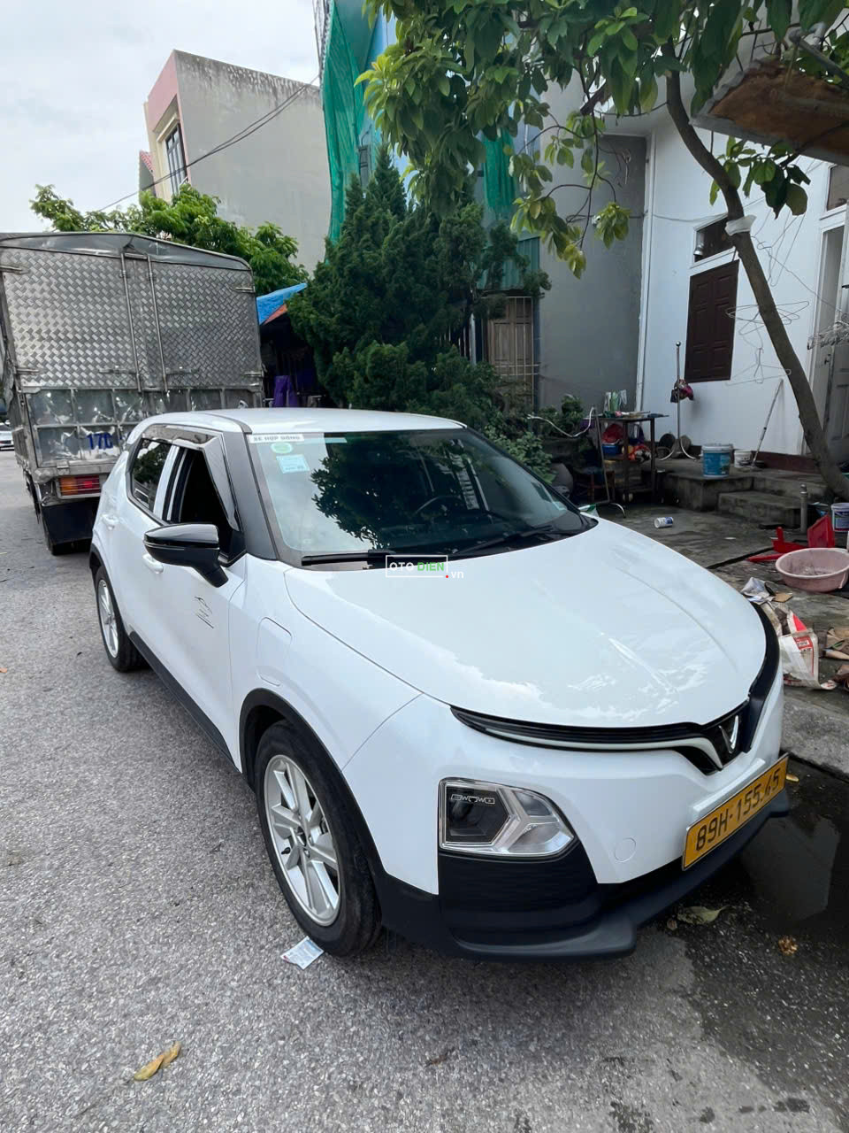 VinFast VF6 2025 Eco - 49000 km1