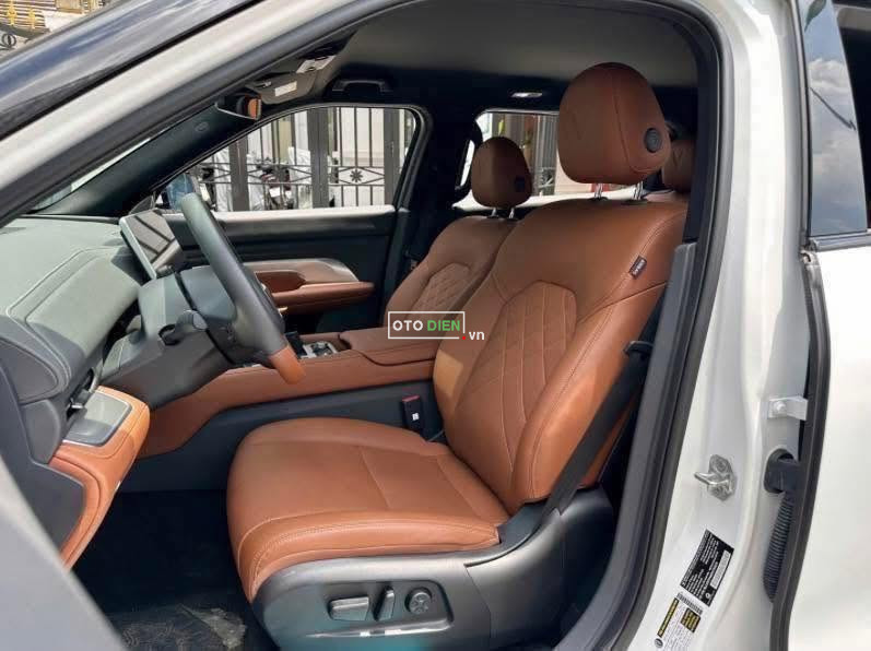 🚗 VinFast VF9 Mới – Giảm 10% | Sạc Miễn Phí3