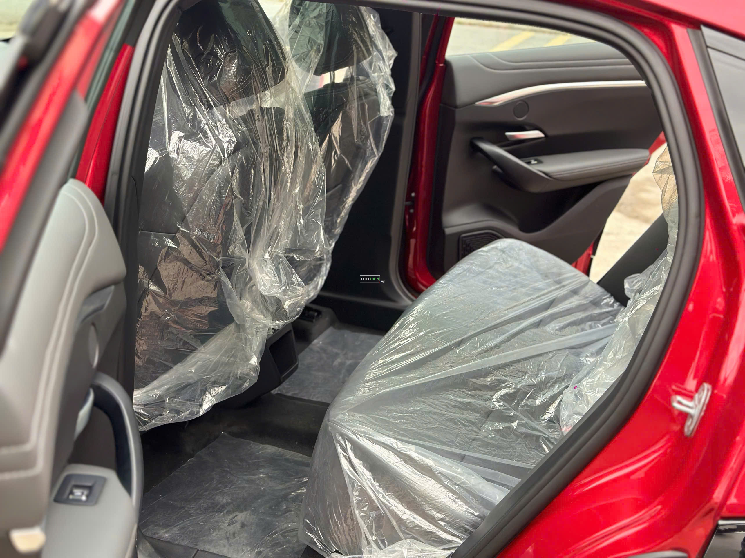🚗 VINFAST VF 7 NEW 100% – SUV ĐIỆN THỂ THAO, CÔNG NGHỆ DẪN ĐẦU, SẴN SÀNG BÀN GIAO8