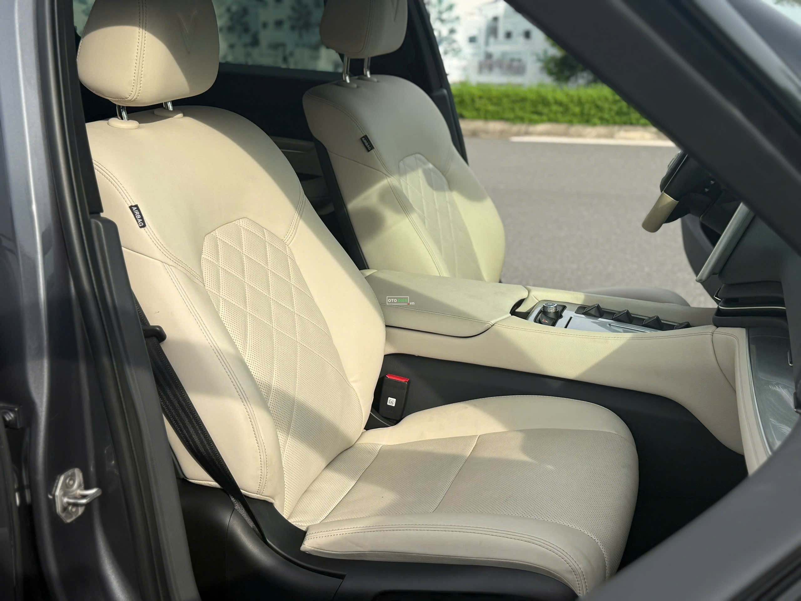 VinFast VF9 2024 Plus - 40000 km4