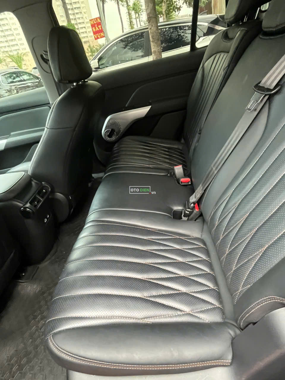 VinFast Limo Green 2025 - 29000 km3