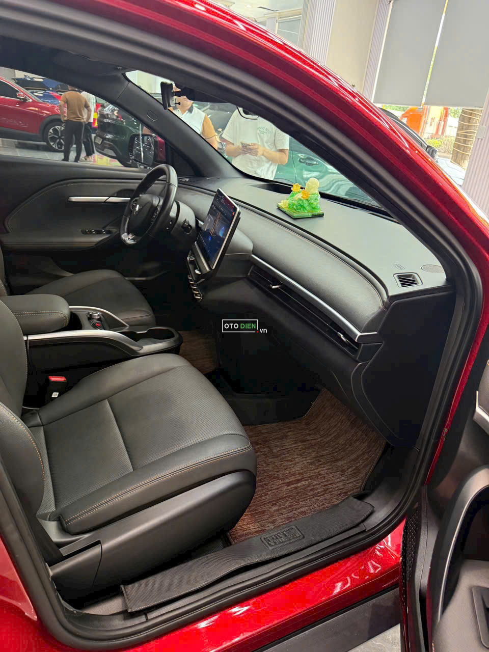 VinFast VF6 2025 Plus - 32000 km2