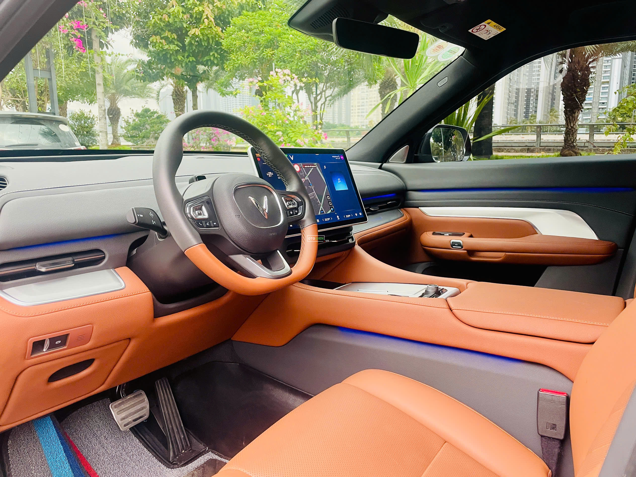 VinFast VF9 2025 Plus - 10000 km6