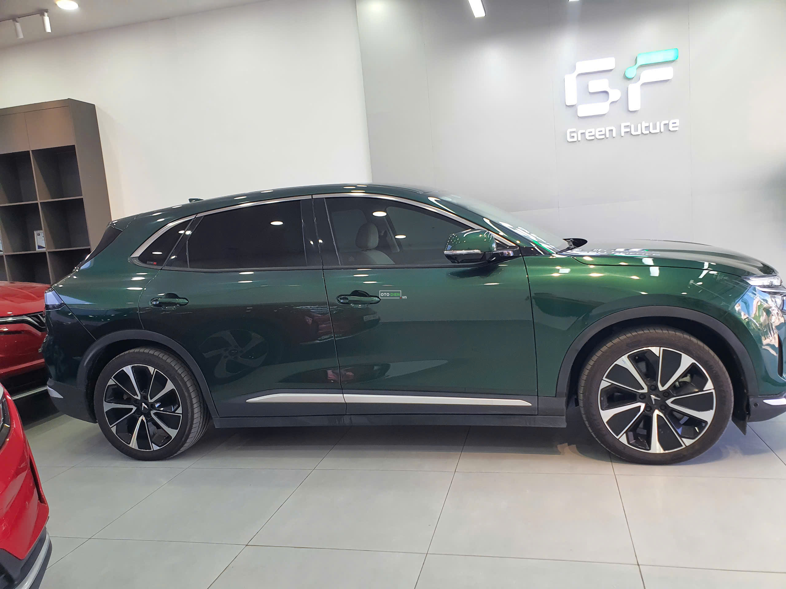 VinFast VF8 2023 Plus - 58000 km1