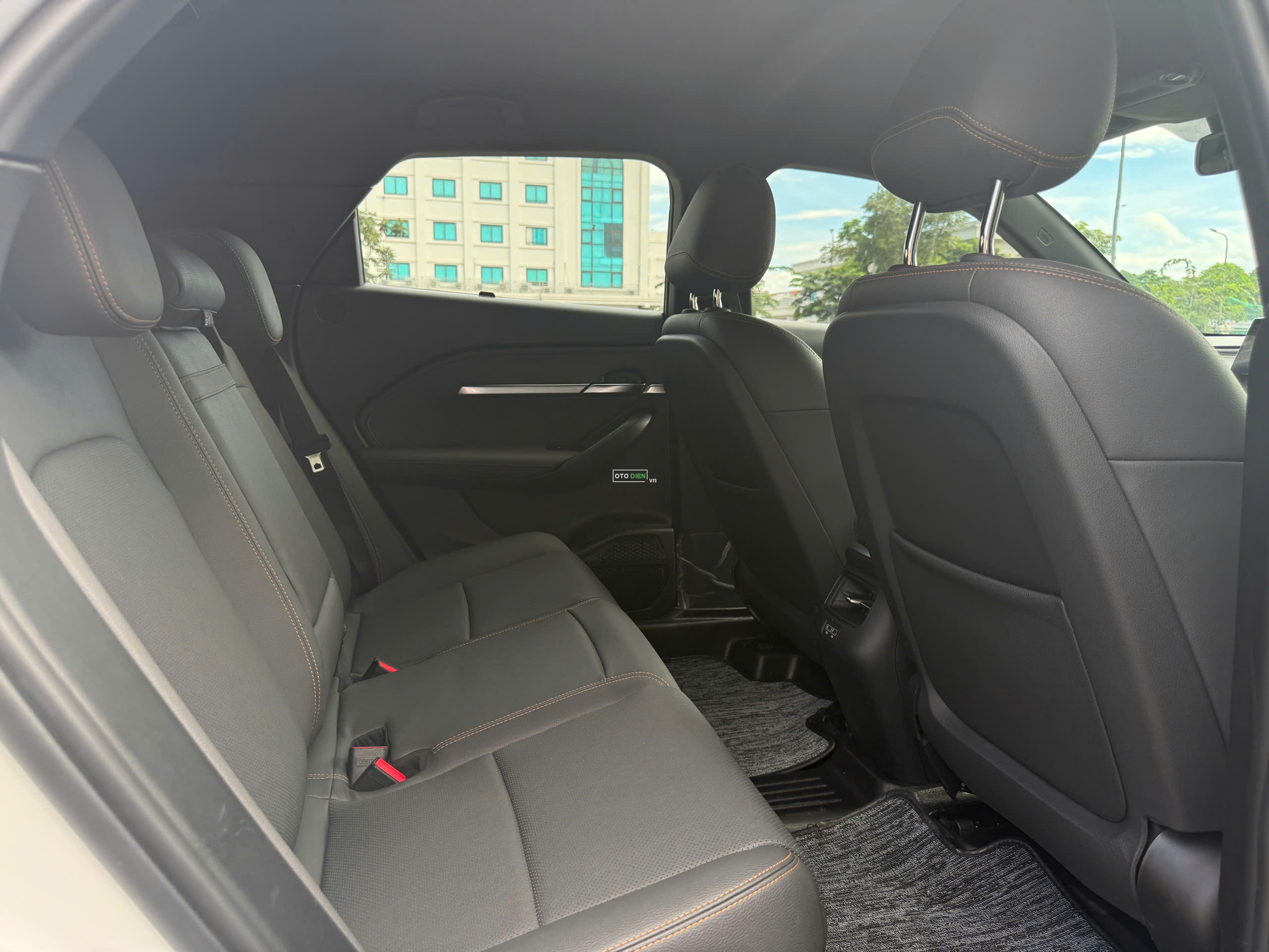 VinFast VF6 2024 Plus - 49000 km7