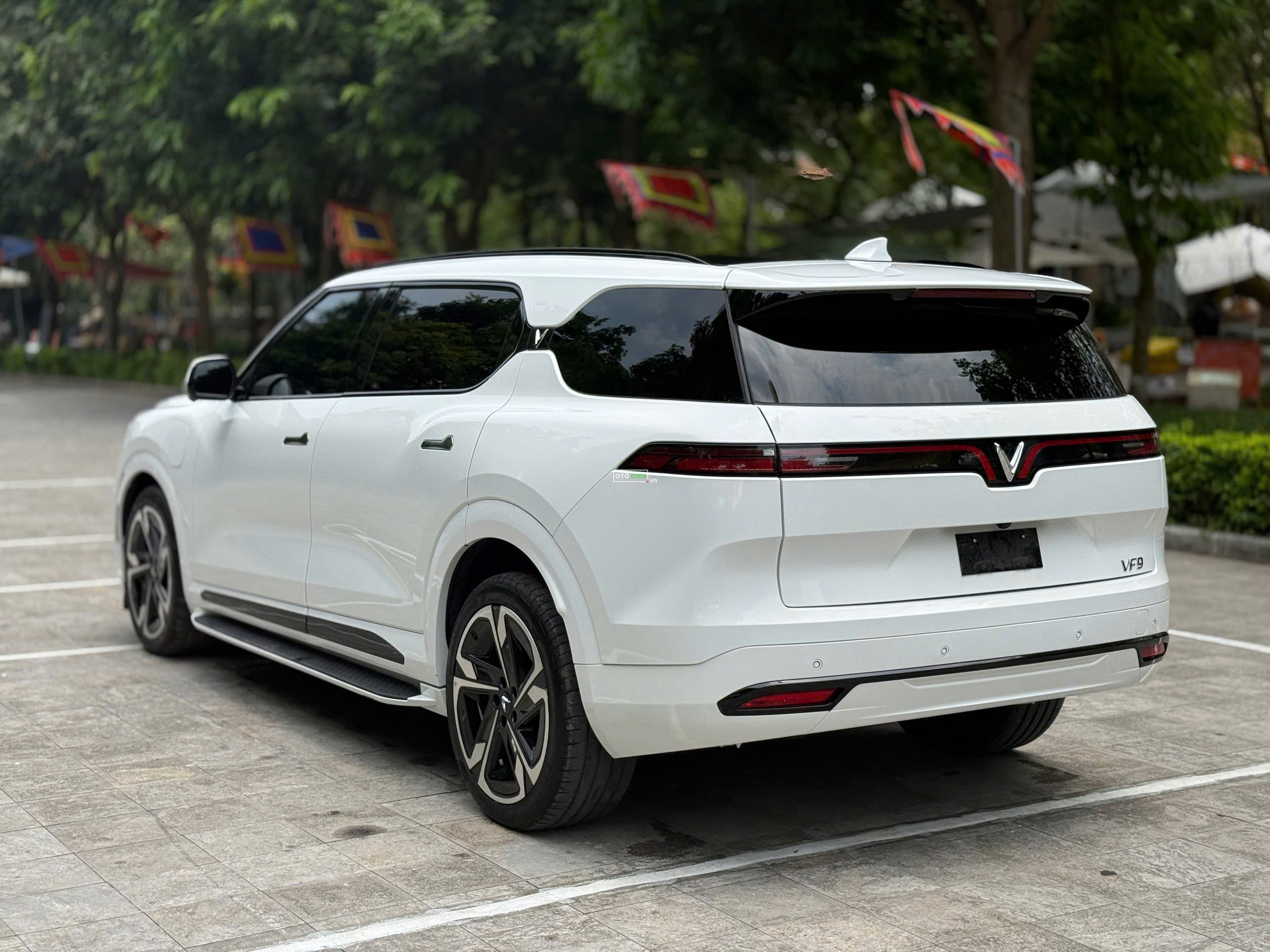 VinFast VF9 2026 Plus - 4000 km3