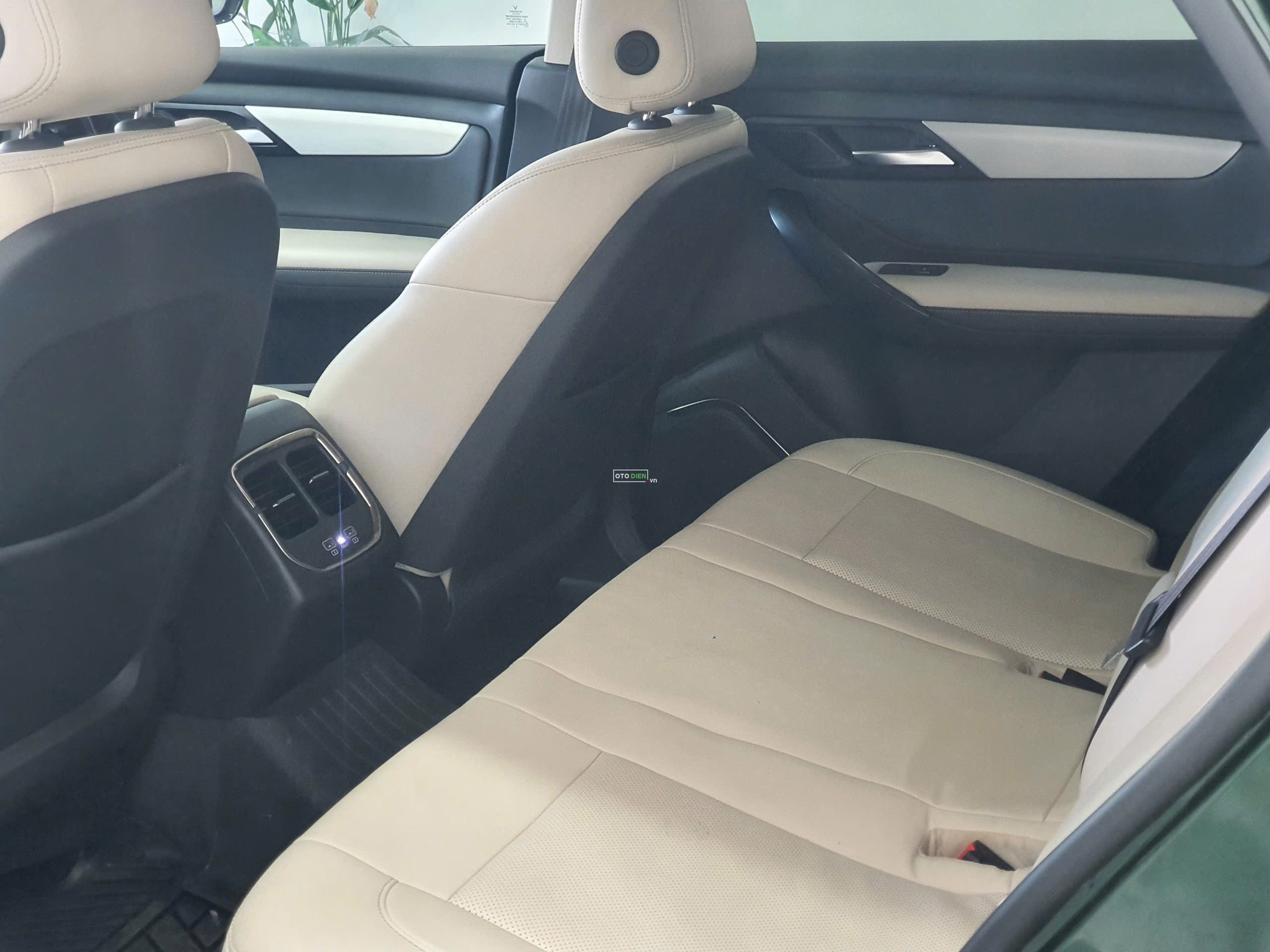 VinFast VF8 2023 Plus - 58000 km7