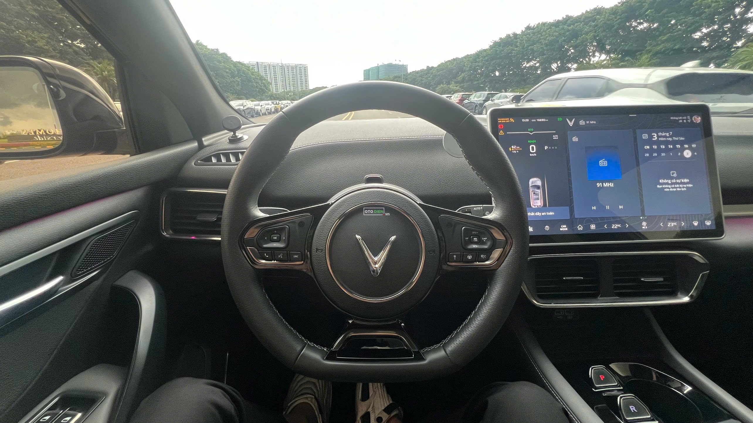 VinFast VF8 2024 Plus - 15000 km7