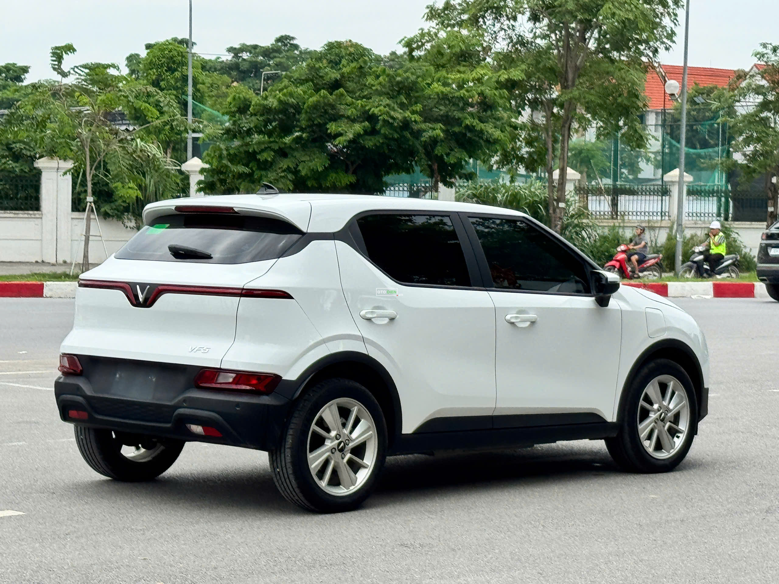 VinFast VF5 2025 Plus - 47000 km3