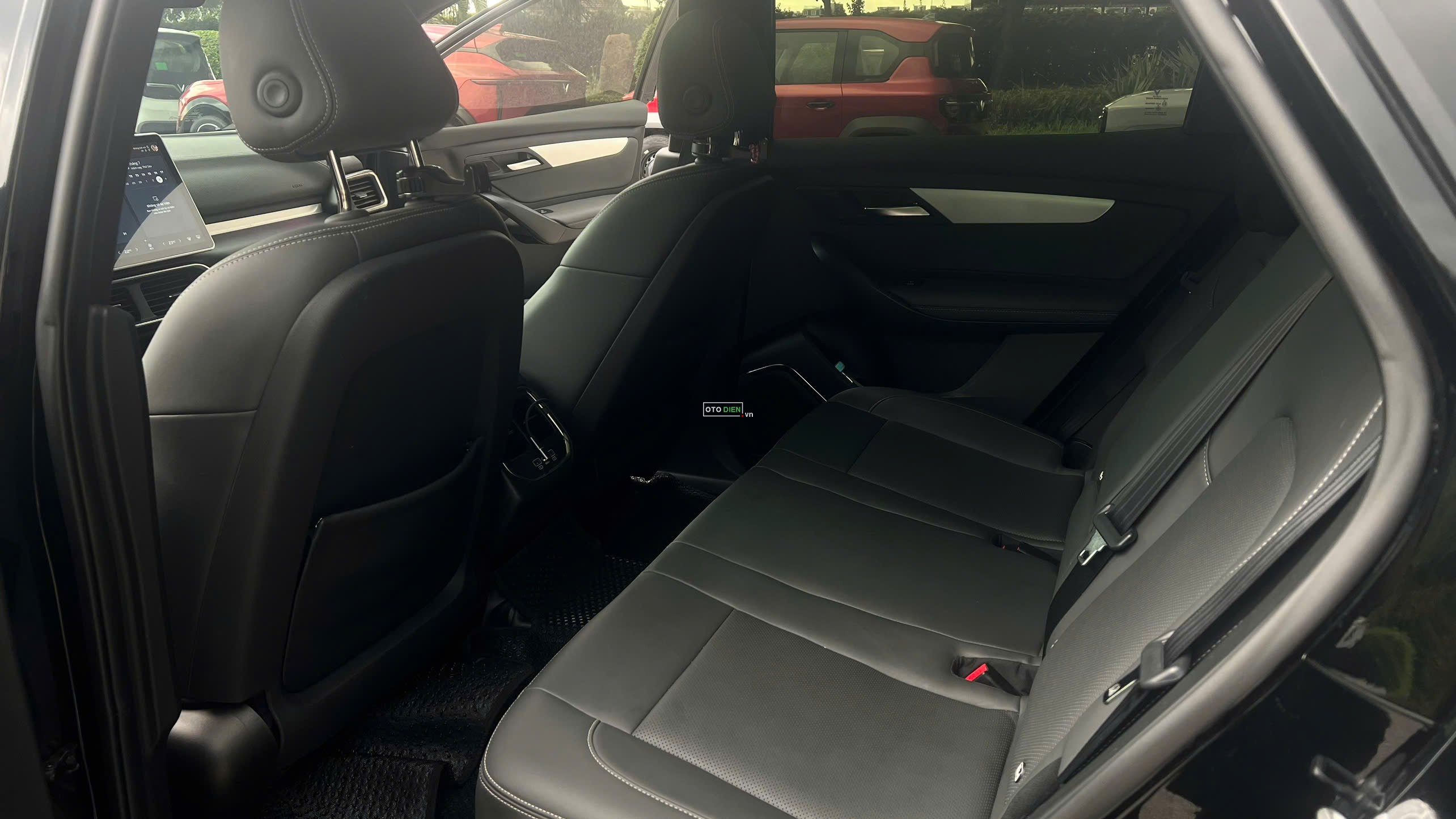 VinFast VF8 2024 Plus - 15000 km9