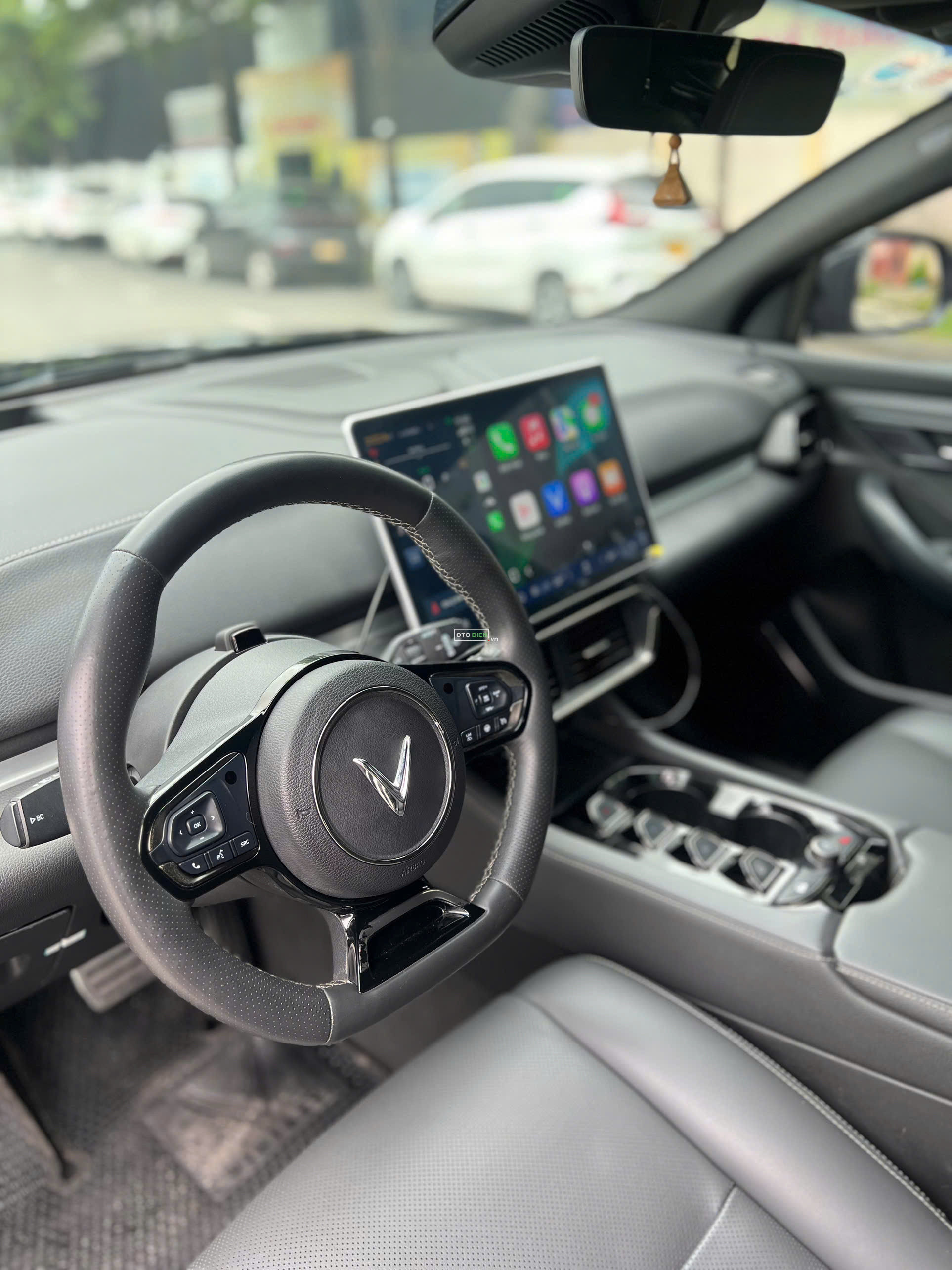 VinFast VF8 2023 Plus - 61000 km3