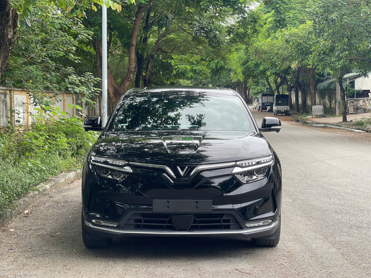 VinFast VF8 2022 Plus - 18000 km0