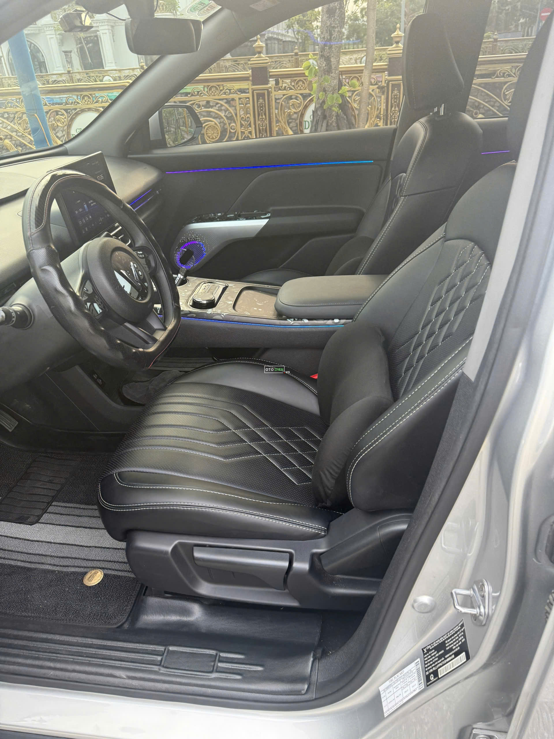 VinFast Limo Green 2025 - 50000 km5