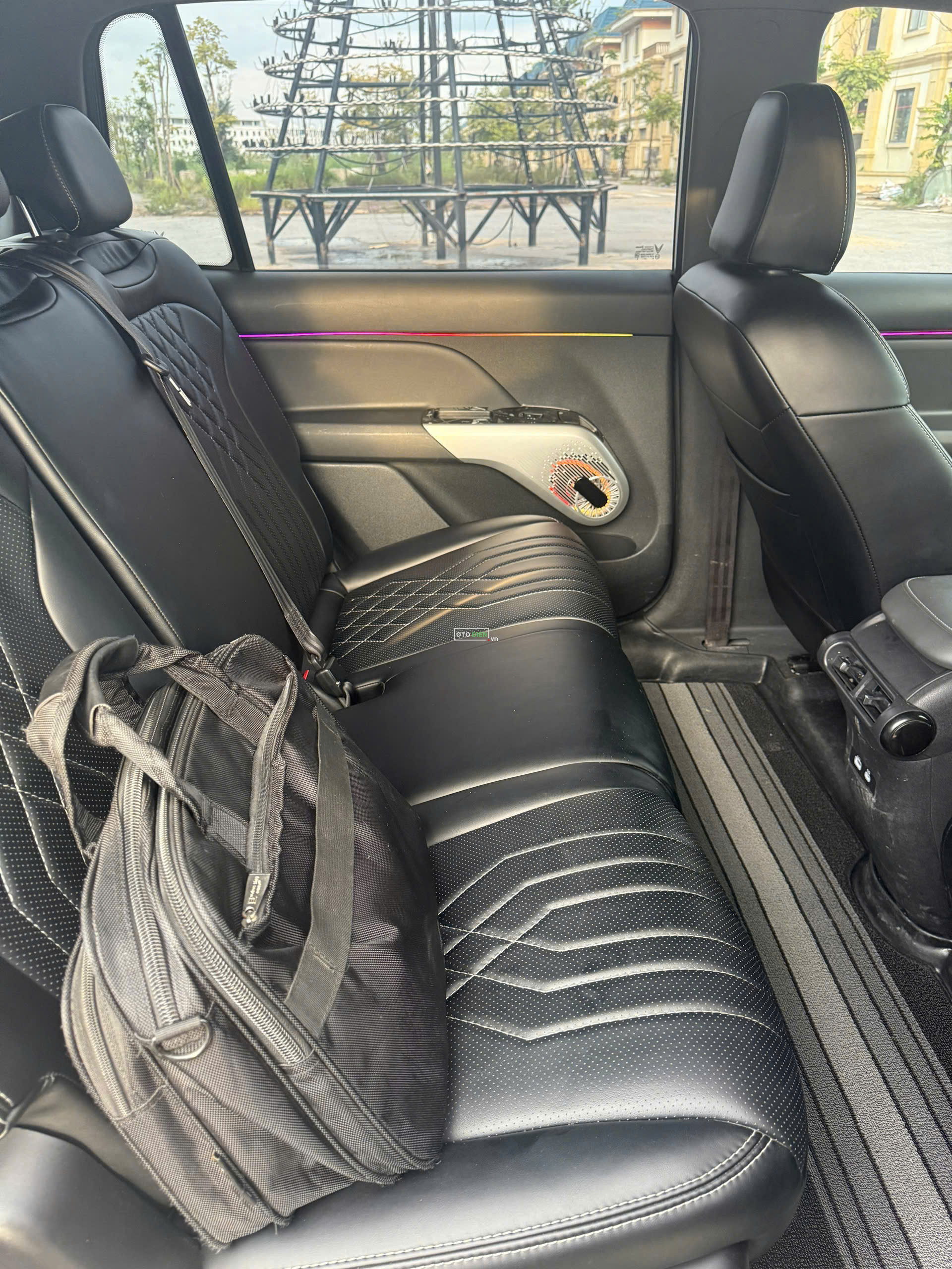 VinFast Limo Green 2025 - 50000 km9