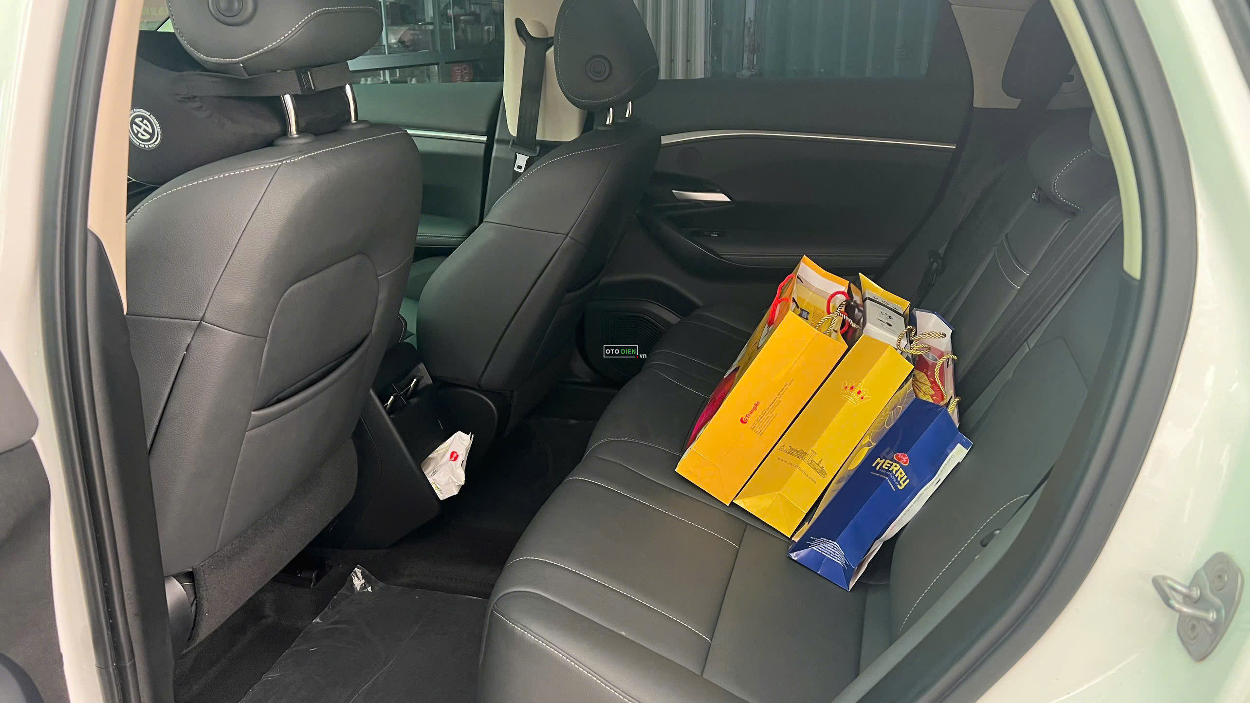 VinFast VF7 2025 Eco - 49000 km7
