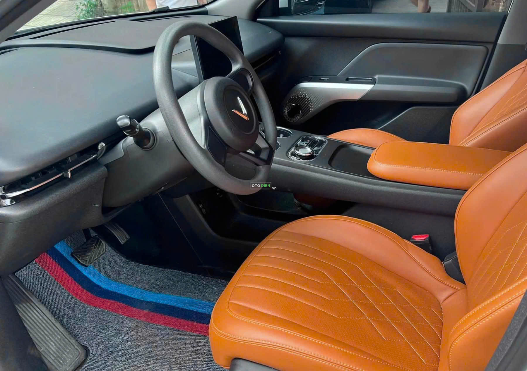VinFast Limo Green 2025 - 40000 km4