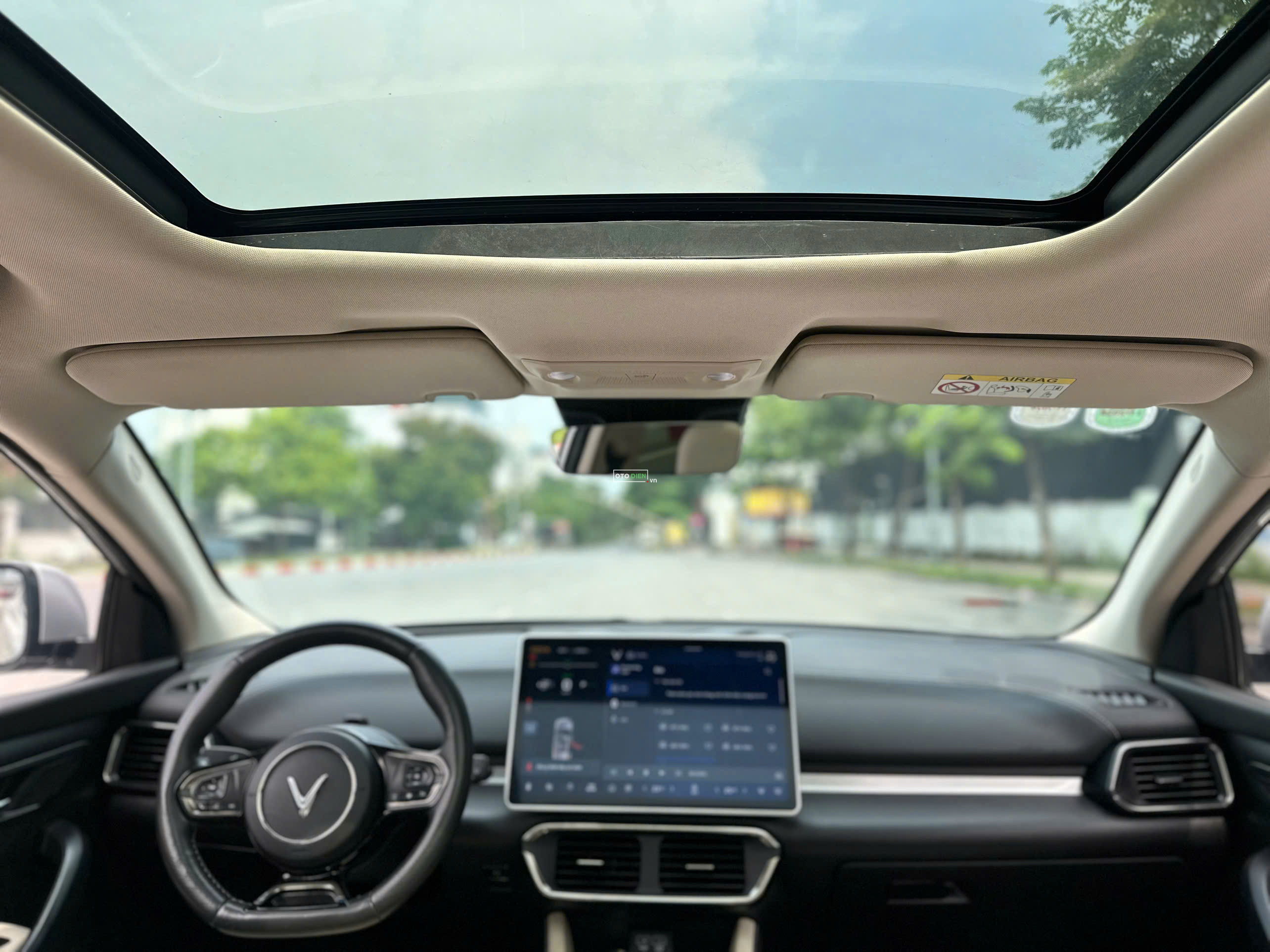 VinFast VF8 2022 Plus - 68000 km6