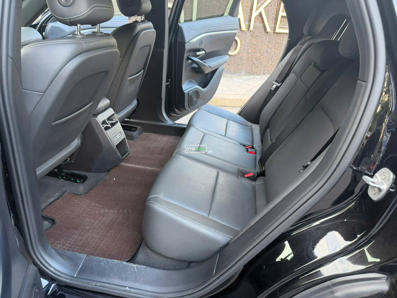 VinFast VF7 2024 Plus - 30000 km7