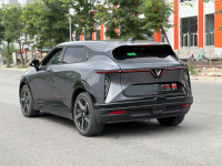 VinFast VF7 2025 Plus - 10000 km