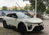 VinFast VF7 2025 Eco - 49000 km