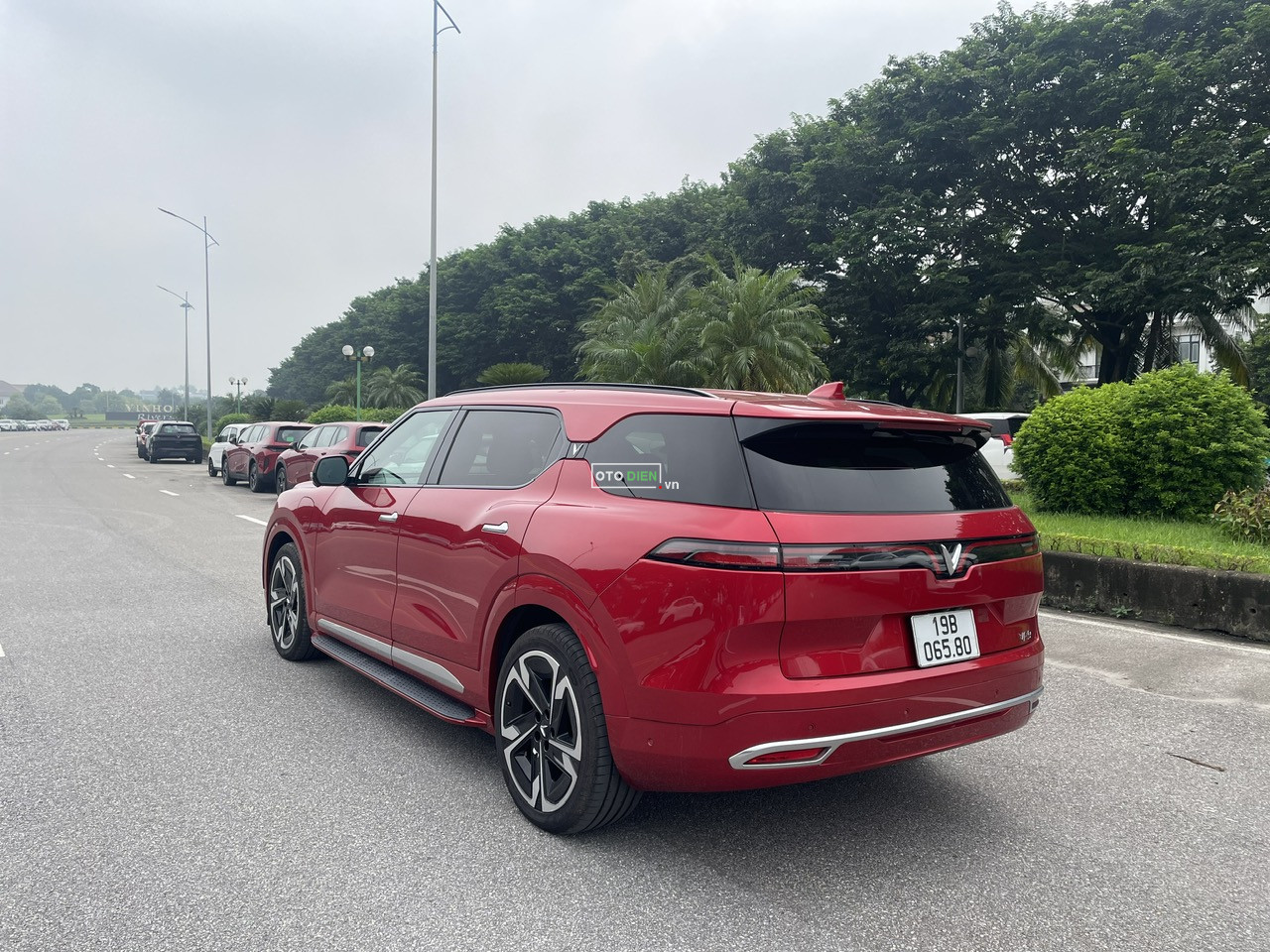 VinFast VF9 2024 Plus - 600 km3